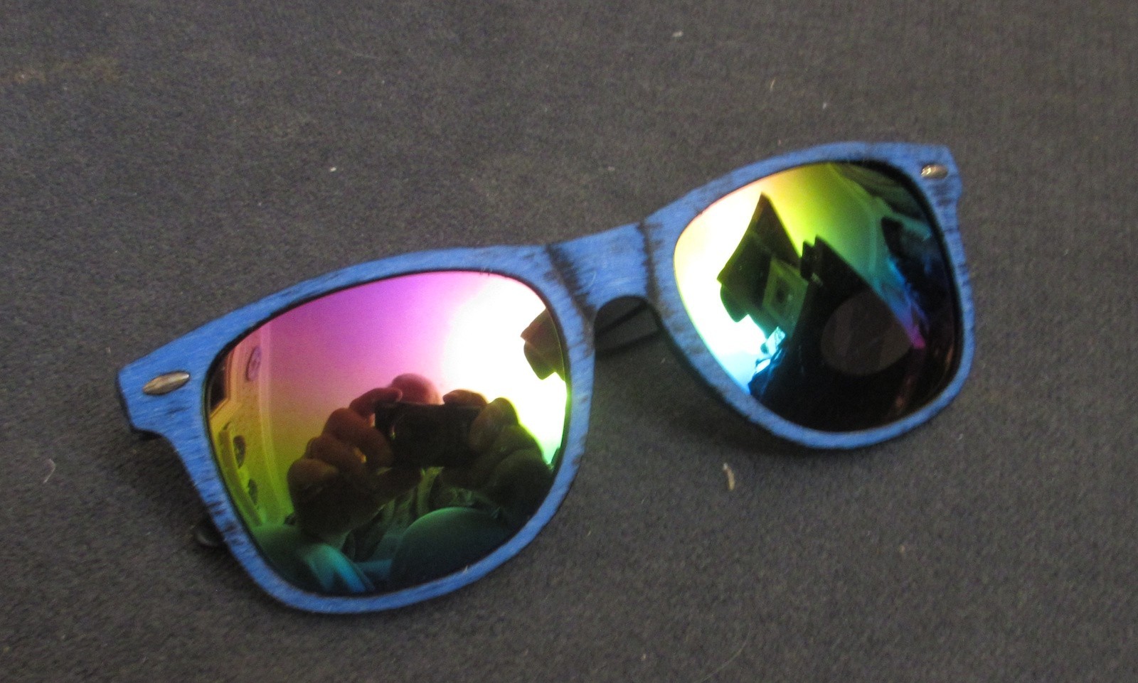 Rubrik Co. Promotional Sunglasses Blue Wood Grain Style – UV Protection – NEW