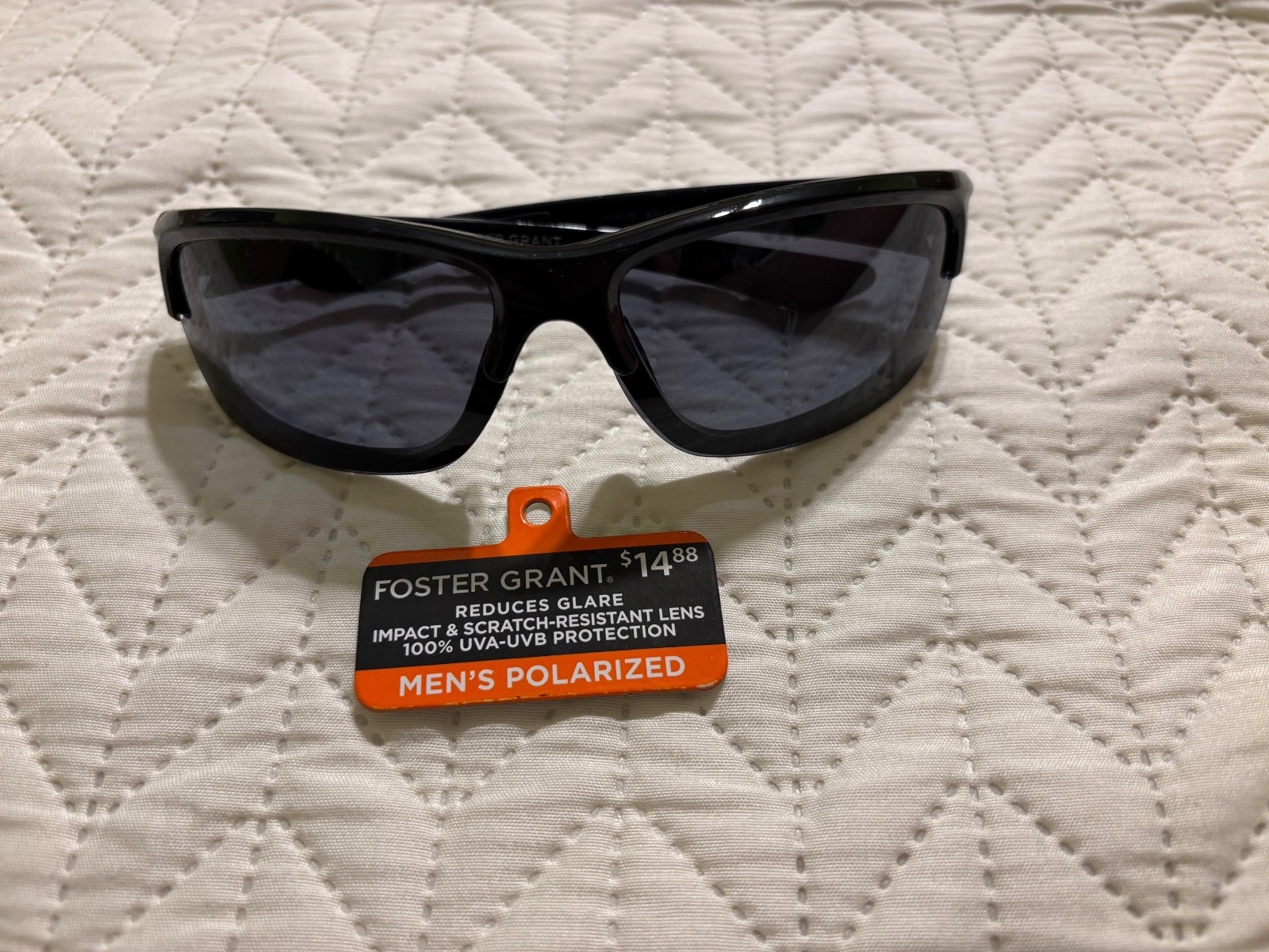 #33 Foster Grant Men’s Polarized Sunglasses