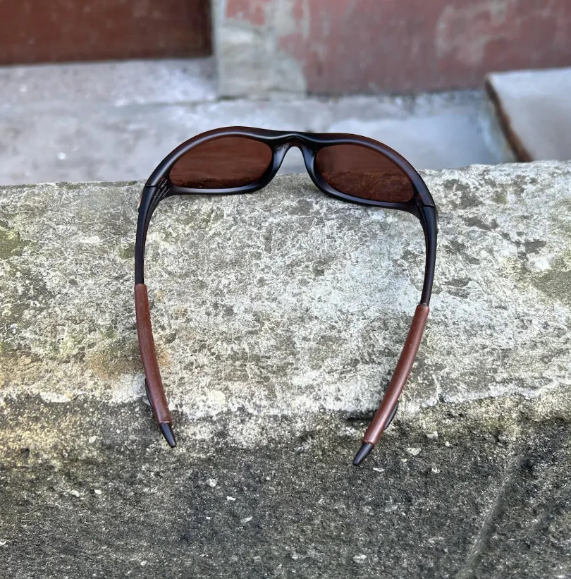 Vintage Oakley Minute Sunglasses Brown Frame Brown Lenses Y2K Gorpcore