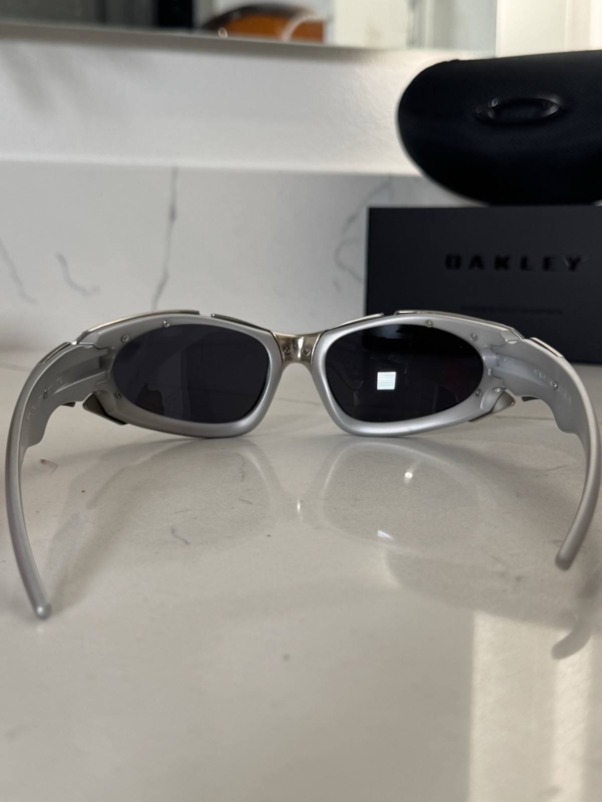Vintage Oakley Plate Silver Chrome Sunglasses Made In USA Rare y2k gorpcore