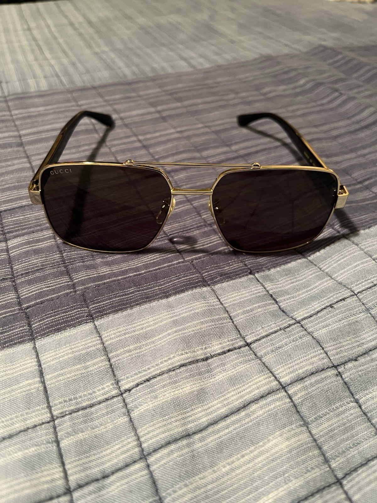 Gucci GG0529S