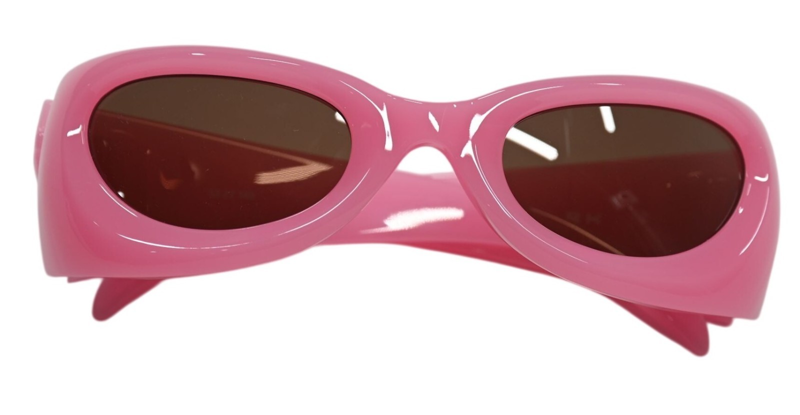 SKYLRK Upside Down Bio-Nylon Sunglasses in Gum