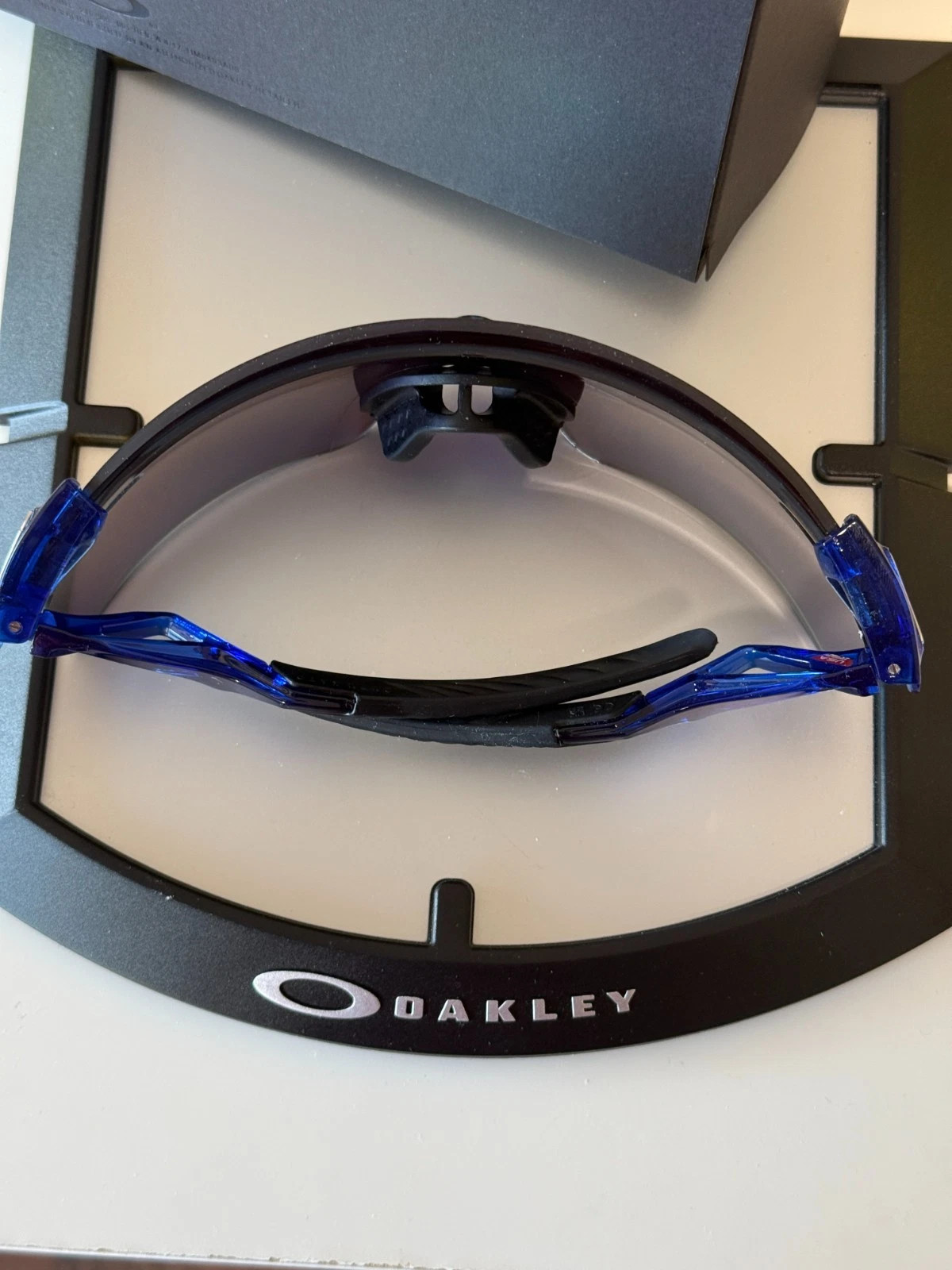 Oakley Sunglasses QNTM Kato OO9481D-0556 Crystal Blue Frame W/ PRIZM Ruby IN BOX
