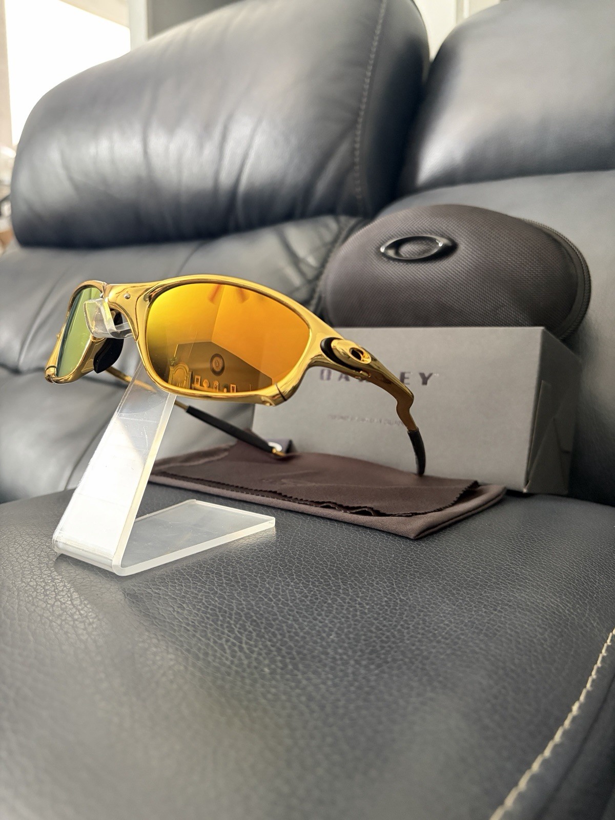 Oakley X-Metal Juliet 1.0 Sunglasses Gold Frame/Gold Lenses Brand New