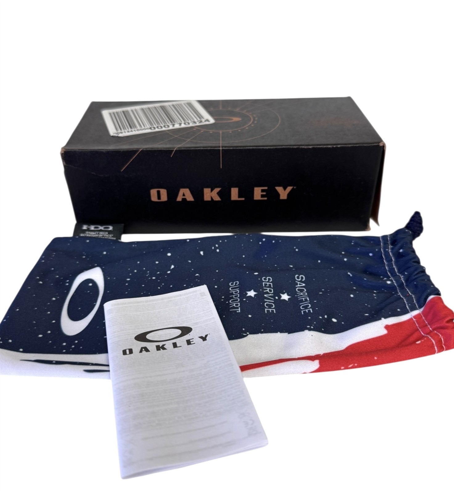 Oakley Fuel Cell Sunglasses Navy Splatter Prizm Gray USA Flag OO9096-M760