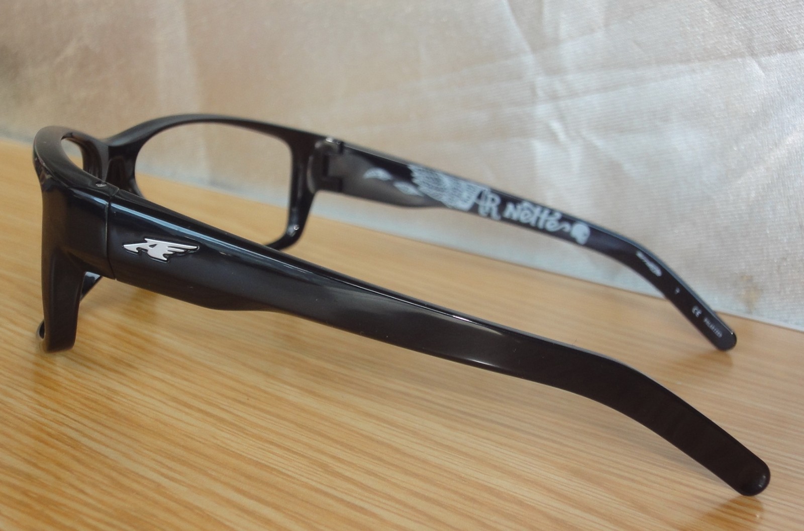 Arnette Fastball 4202-2267/81 Black mint frame/62mm-16 Polarized(Defective Lens)