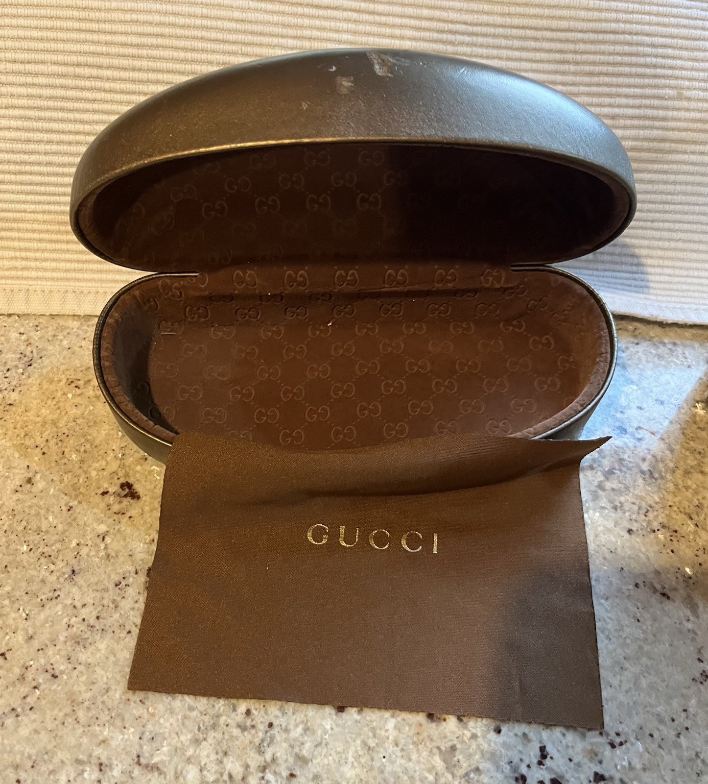 Gucci Men’s Sunglasses 1621S Rare