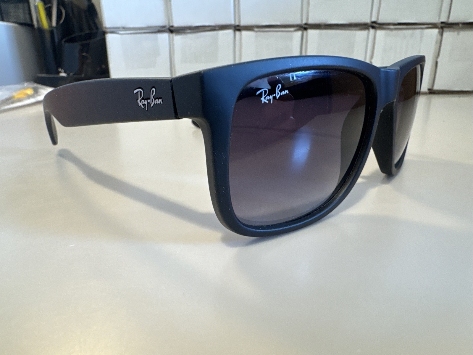 RAY-BAN RB 4165 601/8G BLACK GRADIENT AUTHENTIC SUNGLASSES 54-16 #i90