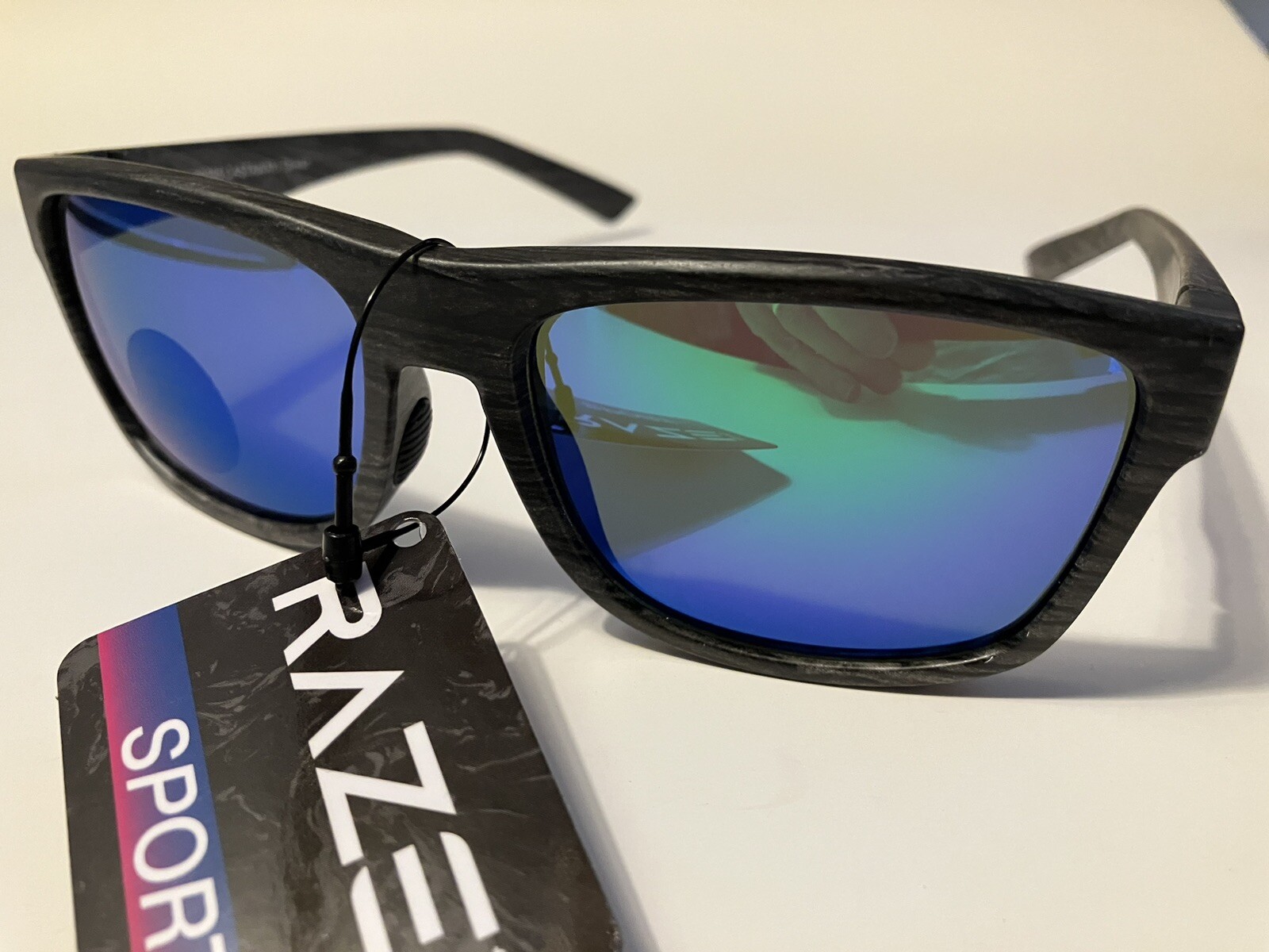 RAZE Eyewear Sunglasses Castaway Gray Wood grain Mirrored 29325 WM129