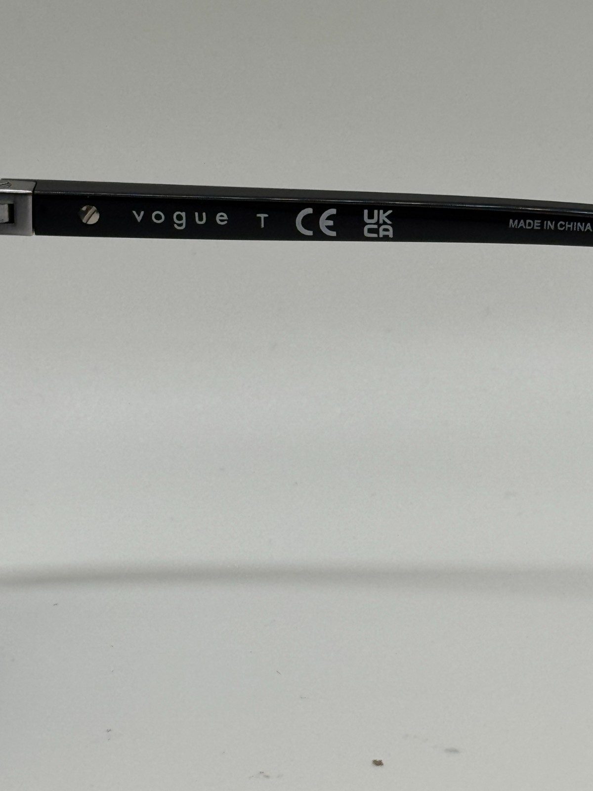 Vogue VO5493S(W44/87) Black 58mm/Dark Grey Mens Sunglass