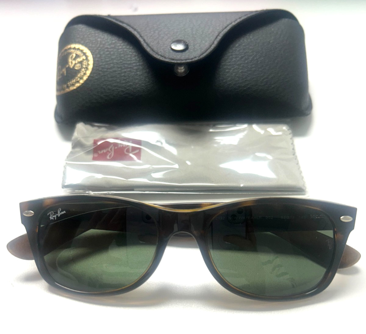 Ray-Ban RB2132 Unisex Adults Sunglasses