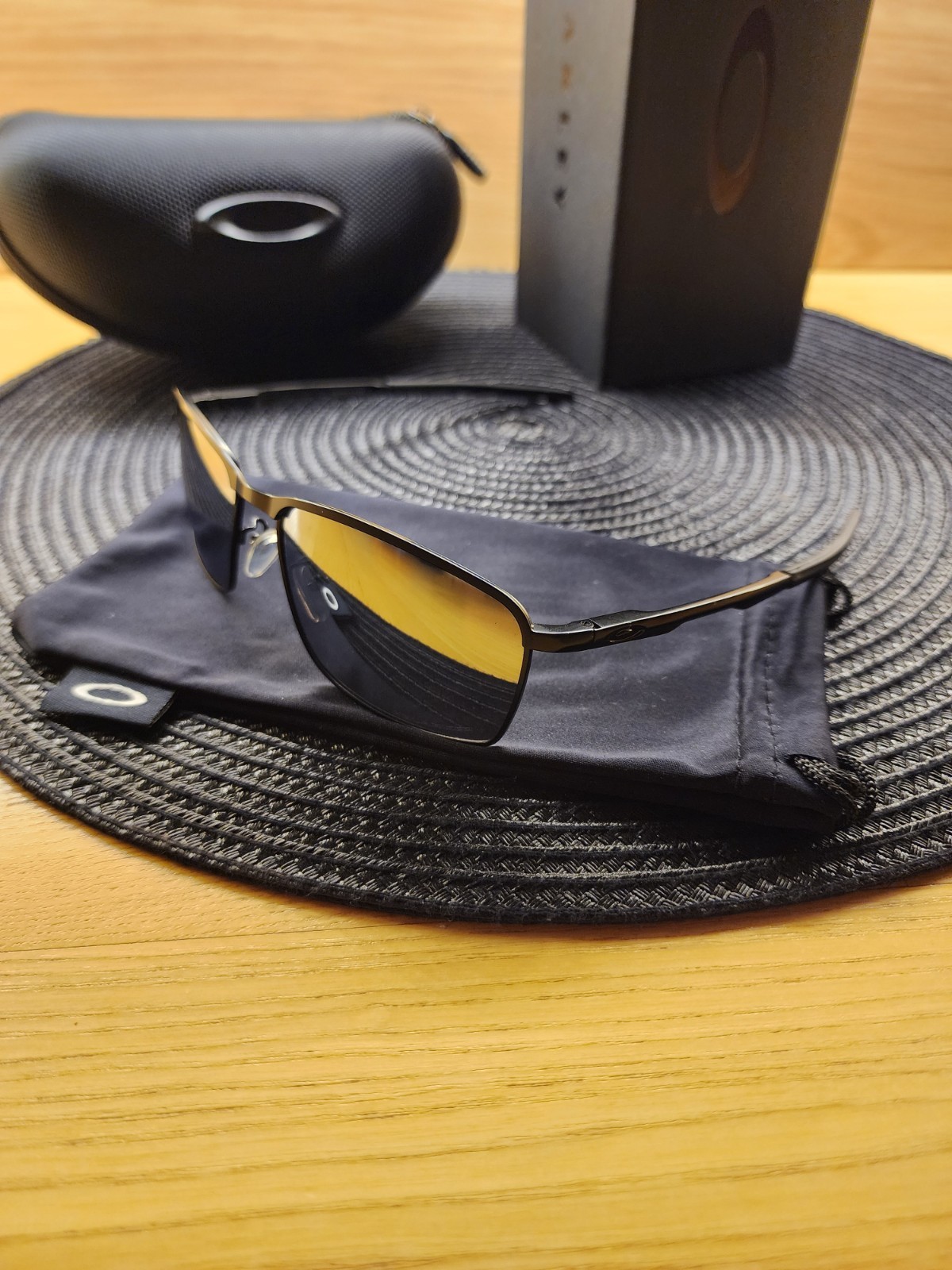 Oakley Conductor 8 Sunglasses Polarized Silver Lens C-5 alloy metal frame