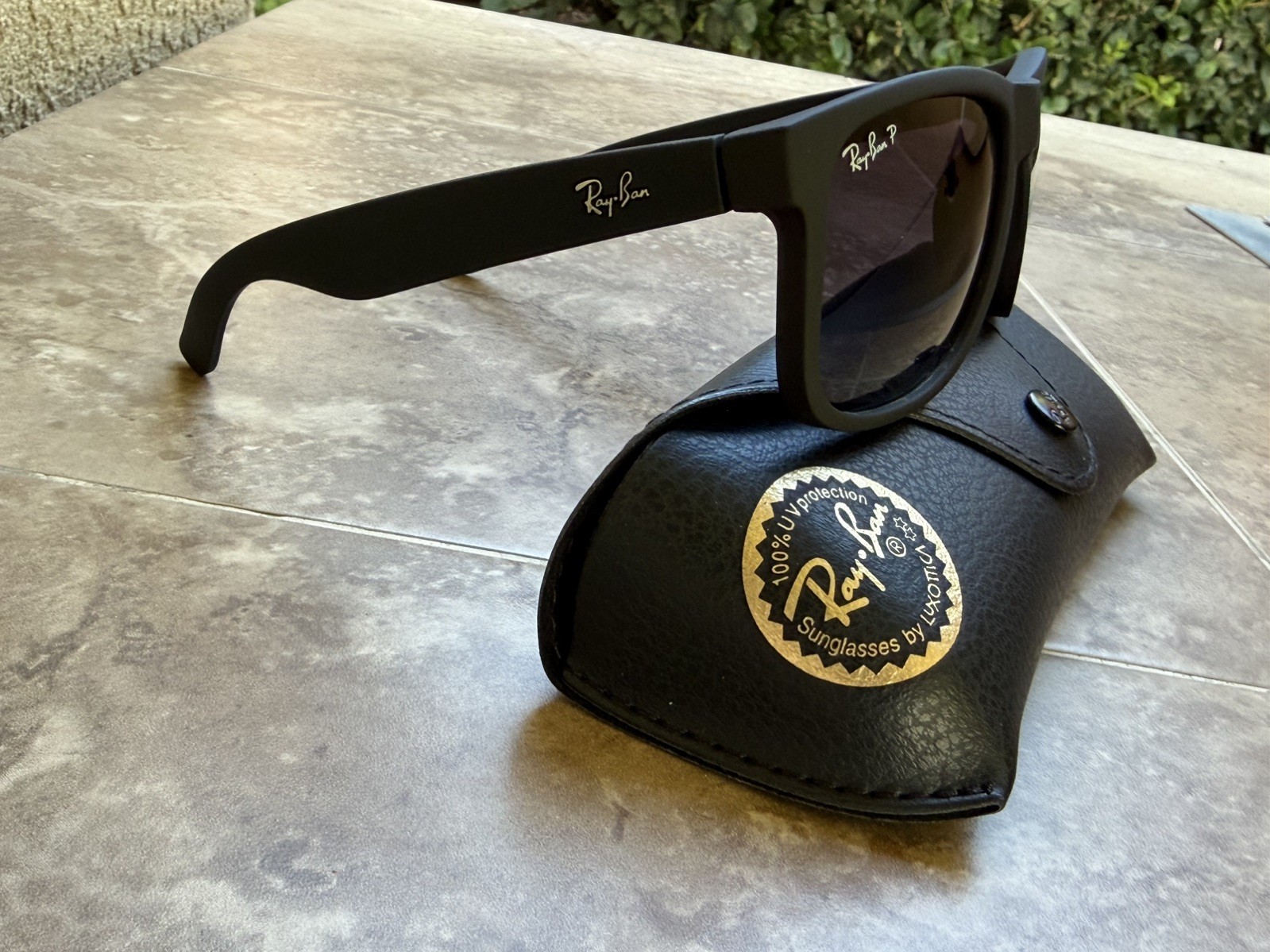 Ray-Ban Justin Sunglasses Matte Black Polarized Sunglasses 55 mm RB4165