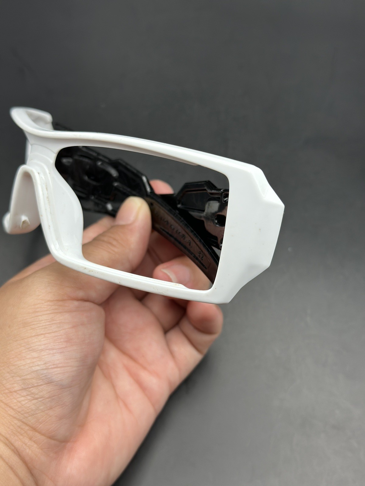 Oakley Oil Rig 2 Polished White/Black Silver Ghost Text Frame 24-058