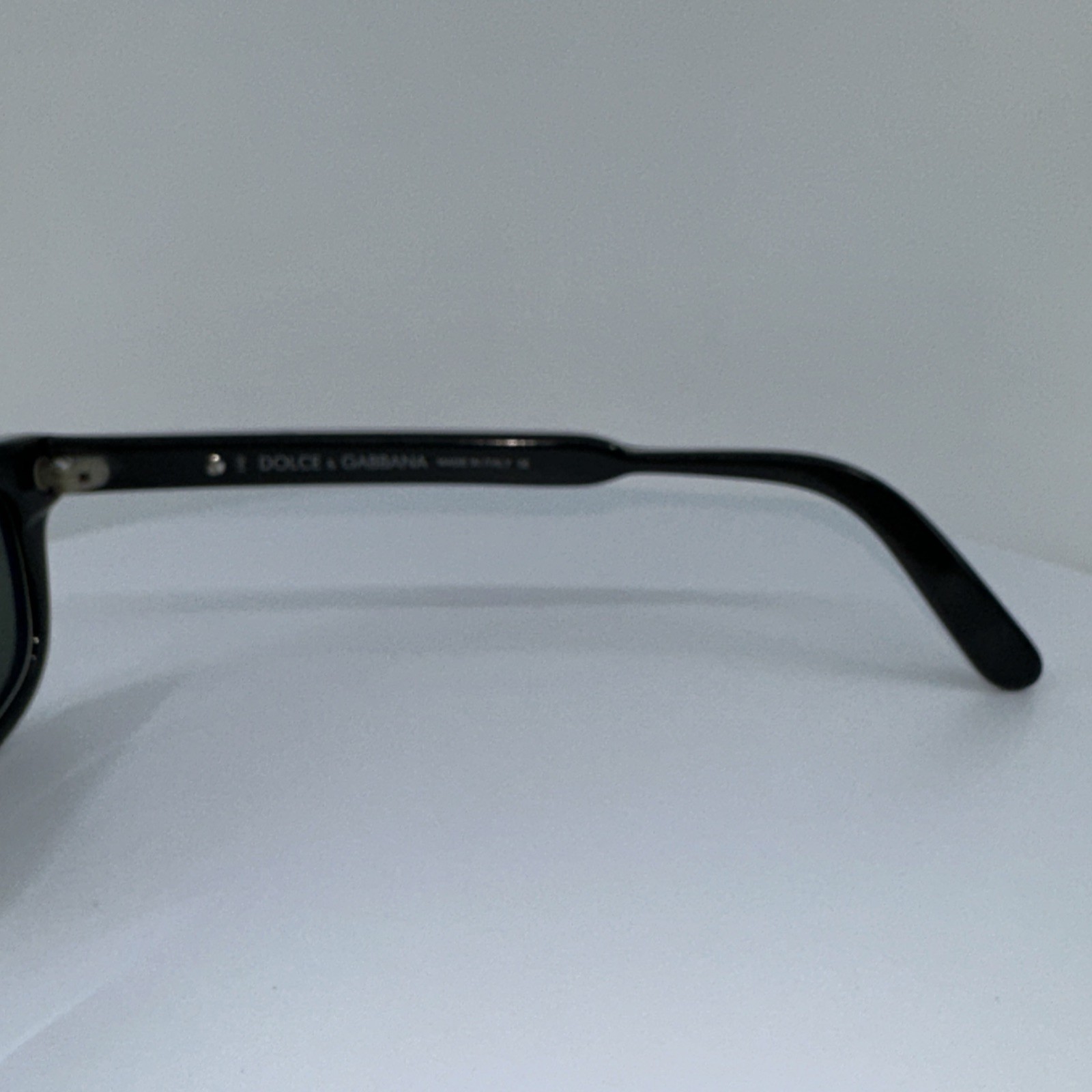 New Authentic Dolce & Gabbana DG 709S Sunglasses C. B7 Shiny Black 52-15mm Italy
