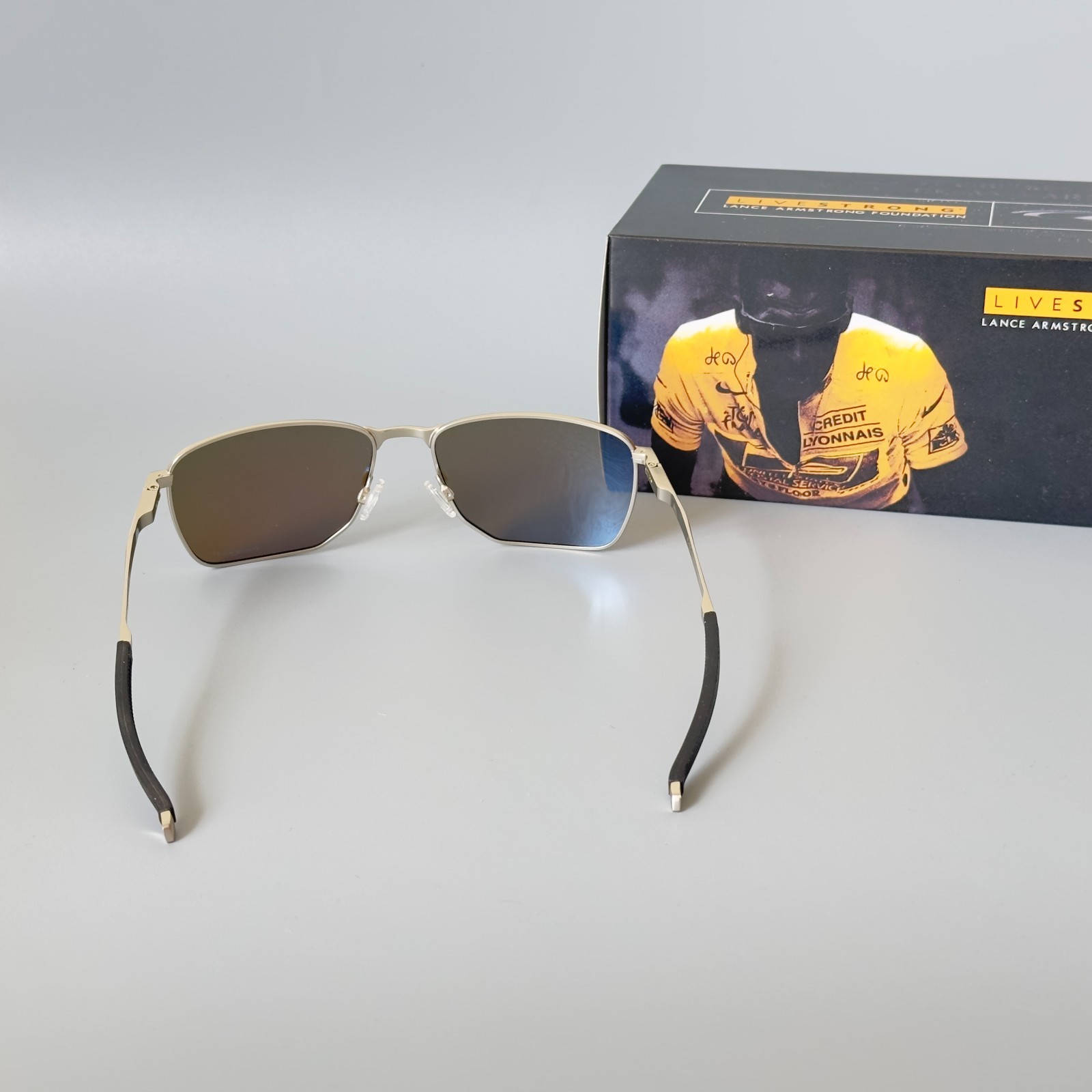 Oakley Ejector OO4142 Polarized Sunglasses Silver Frame Sapphire Polarized lens