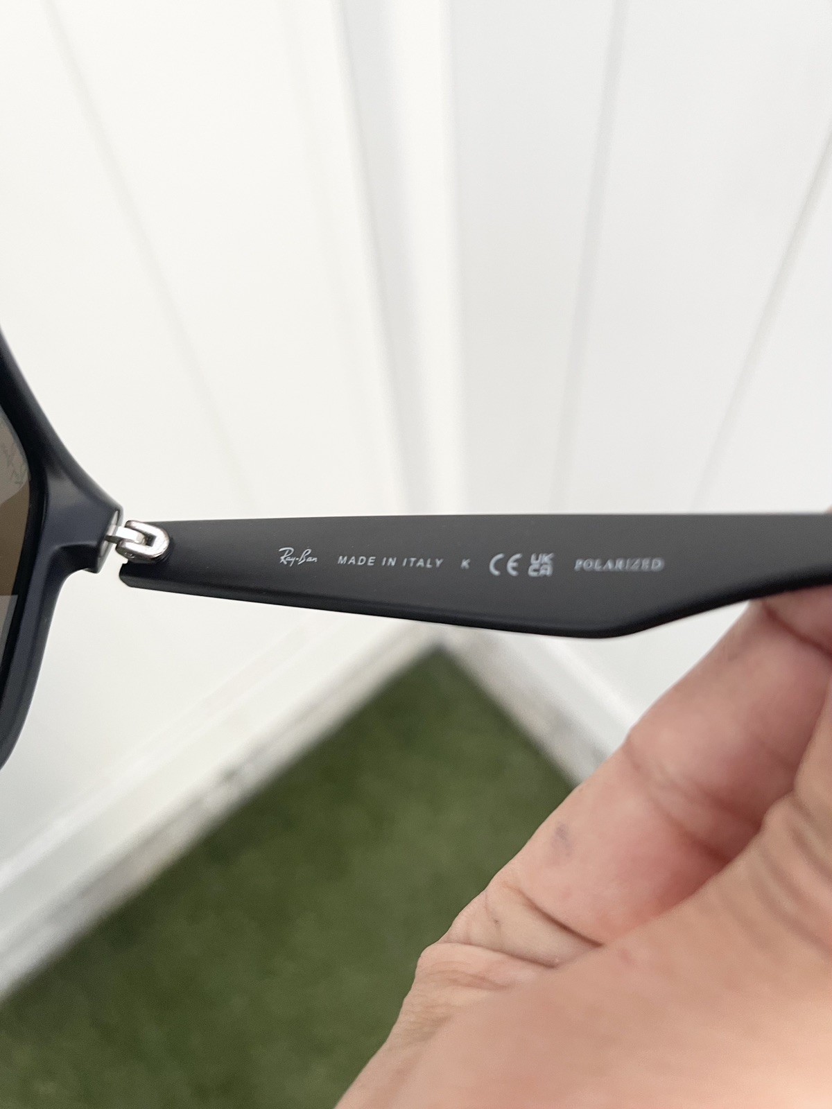 NEW Authentic Ray Ban Polarized Justin RB4165 4165 Black Blue Flash Lens 54/16
