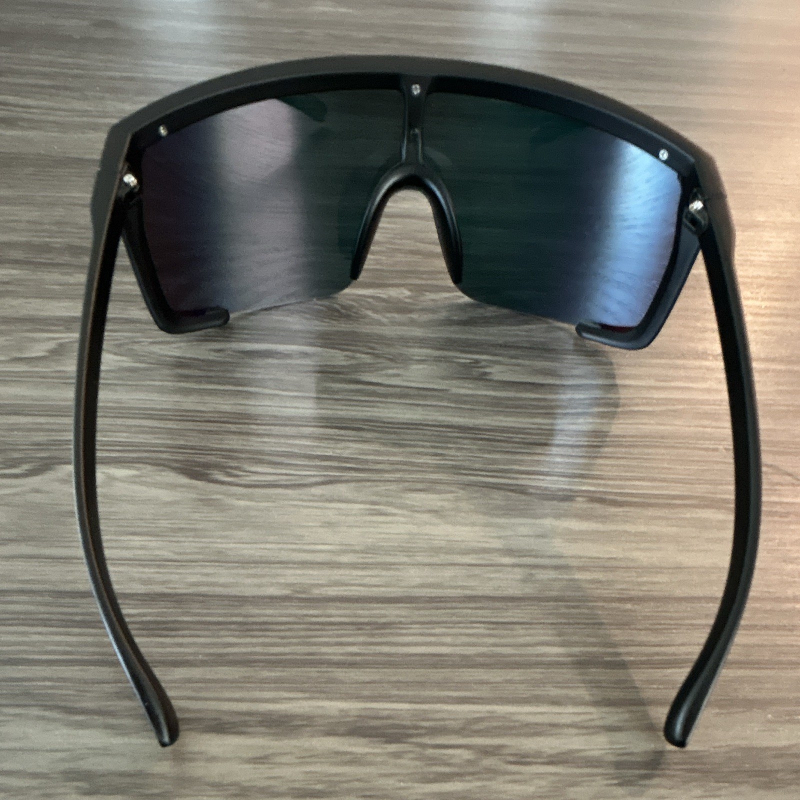 POLASUP Men’s Lightweight Wraparound Shield Sunglasses Mirrored Case & Strap