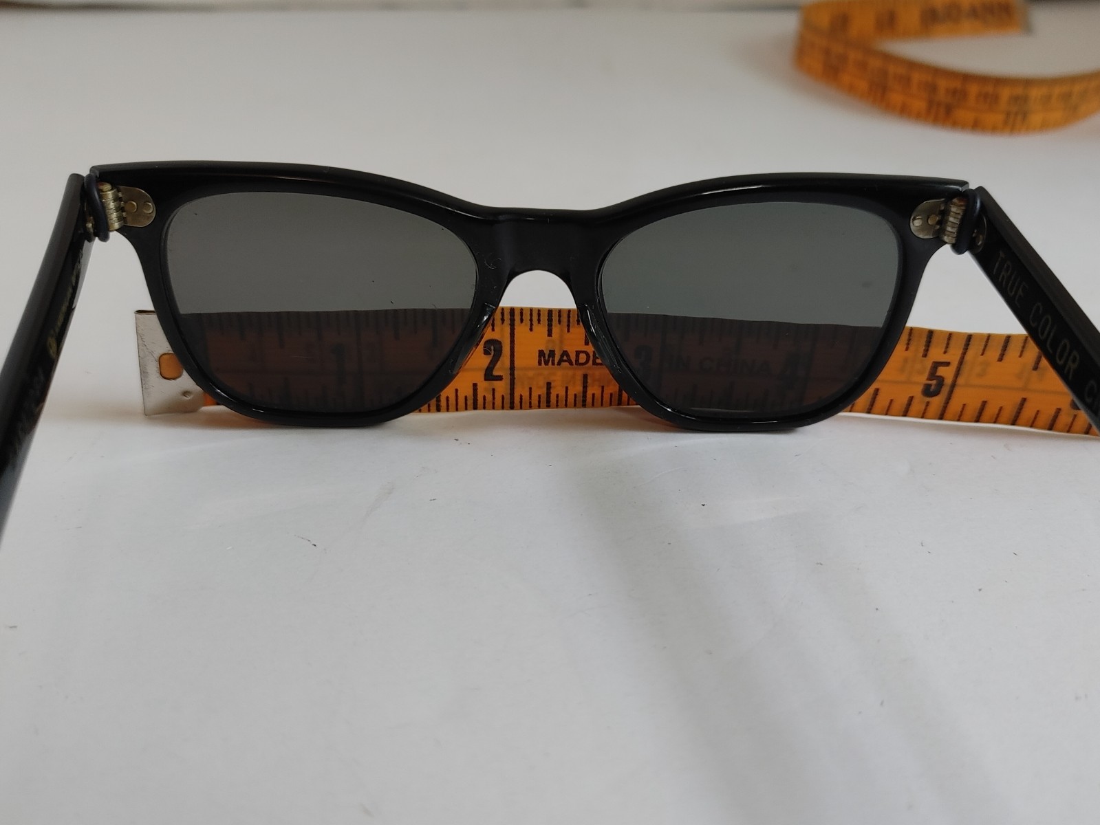 American Optical Saratoga True Color Sunglasses Vintage Black AO JFK w/Case