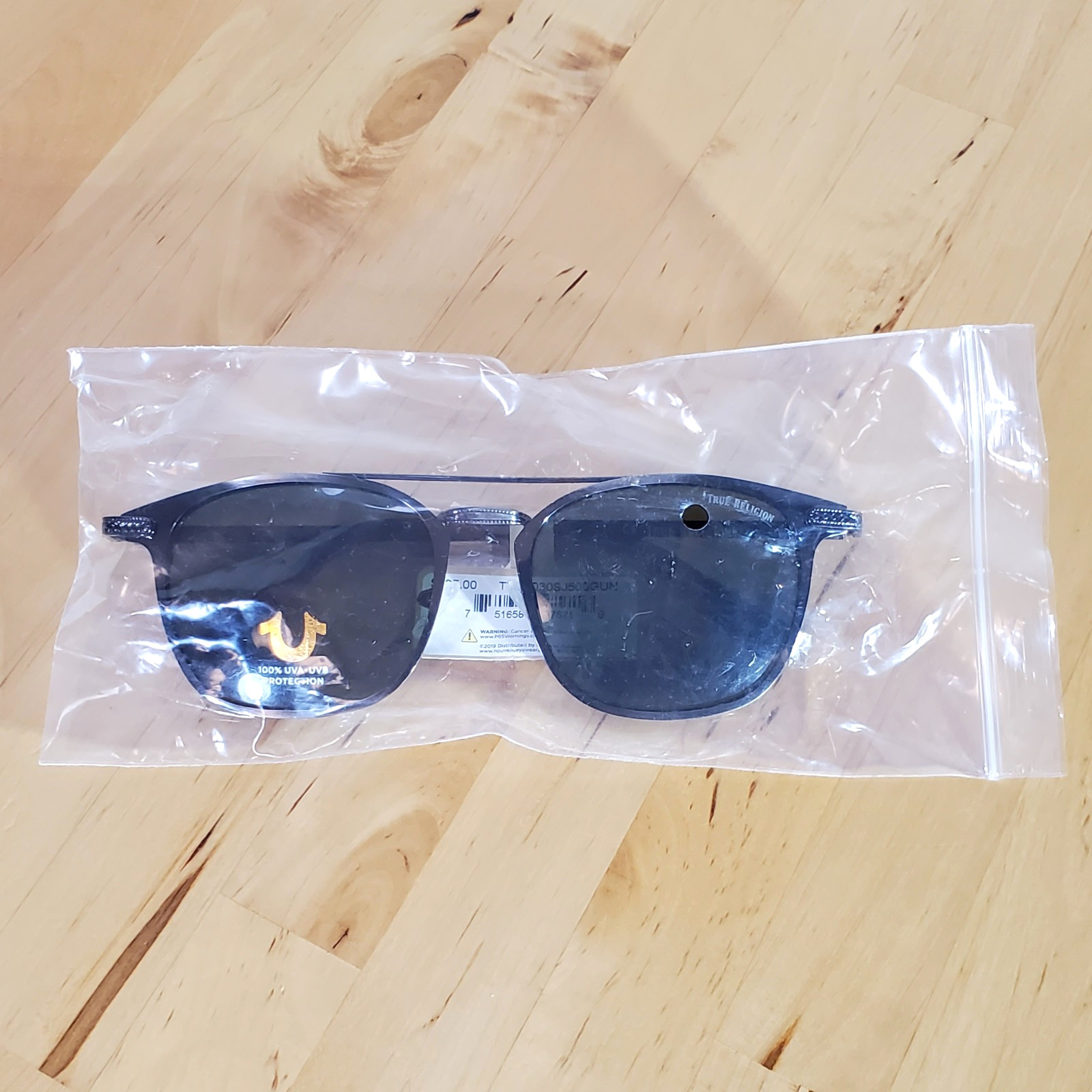 True Religion Sunglasses Men’s 100% UVA UVB Protection New
