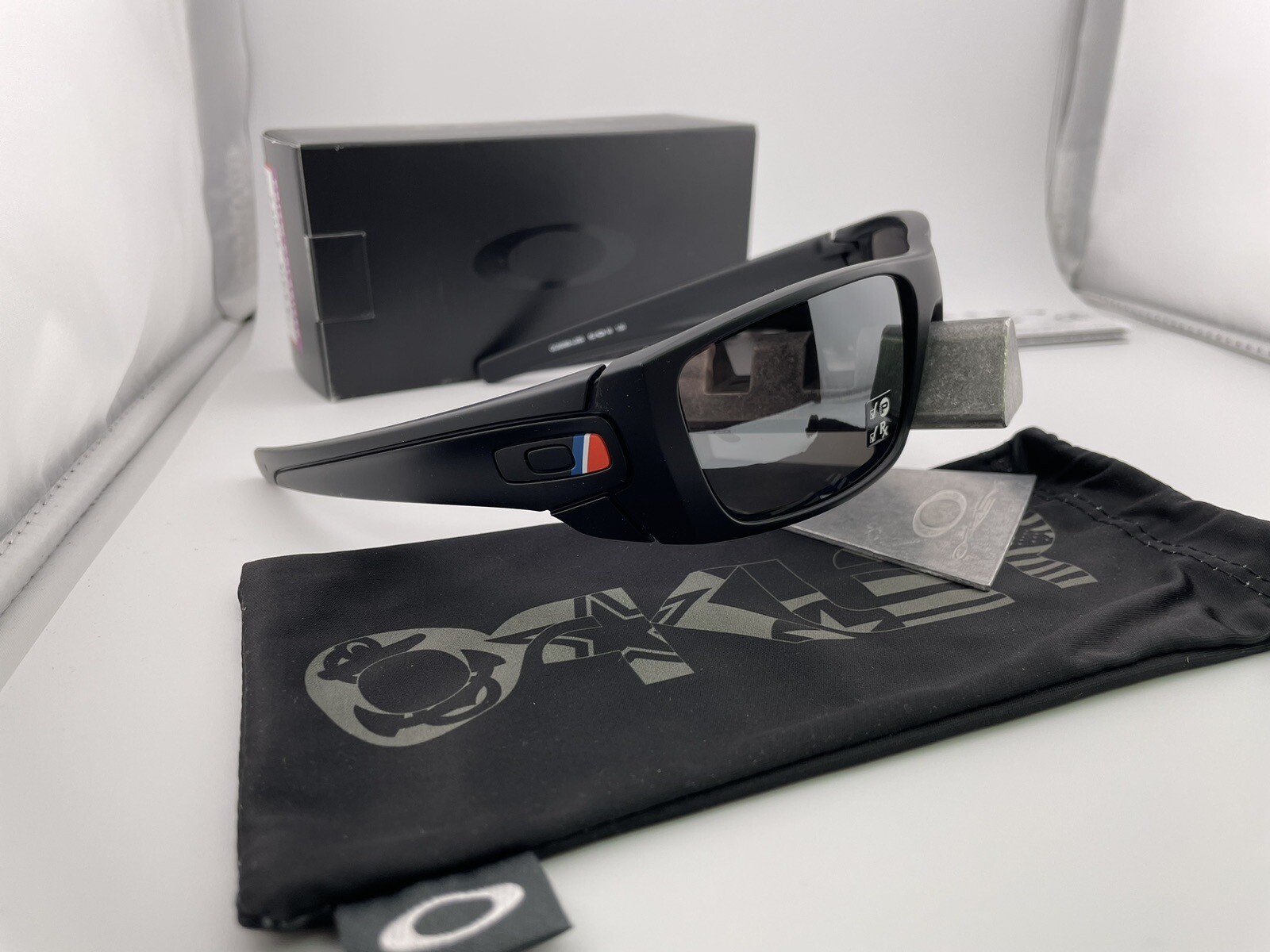OAKLEY FUEL CELL SI ARMED FORCES PRIZM MATTE BLACK POLARIZED SUNGLASSES 9096-L0