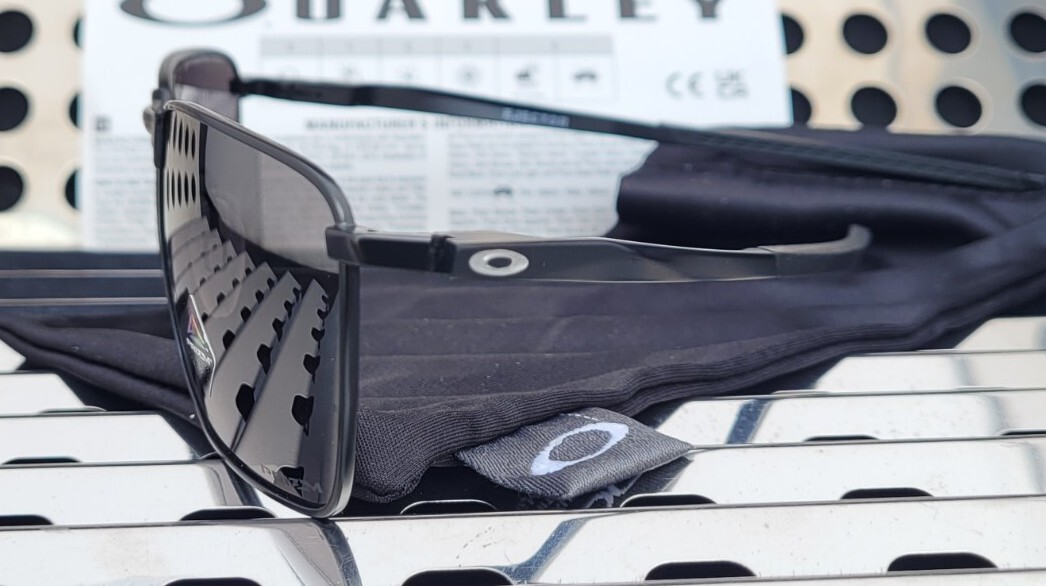 New Oakley EJECTOR Sunglasses 4142-0158 Satin Black w/ Prizm Black Lenses