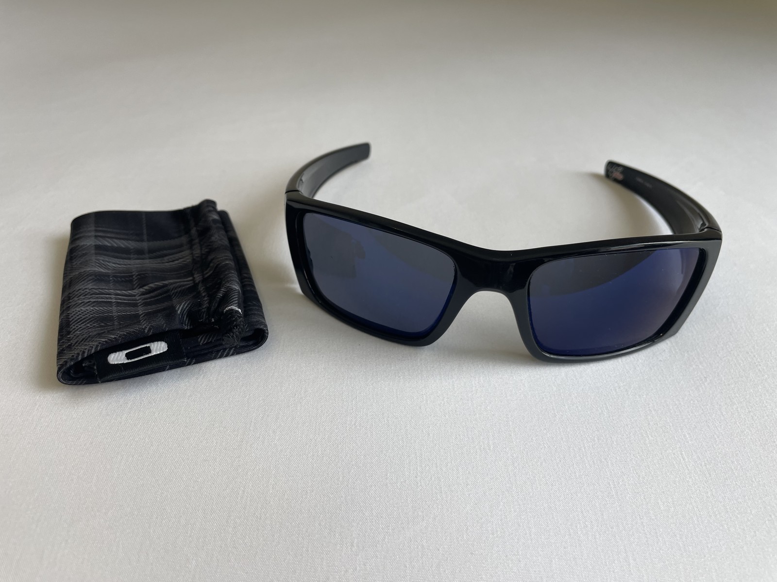Oakley Fuel Cell MotoGP Matte Black – Ice Iridium – NEAR MINT