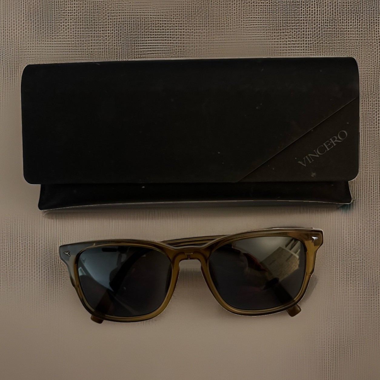 Vincero The Brooks Men’s Square Sunglasses Brown Frame Green Polarized 52-18-140