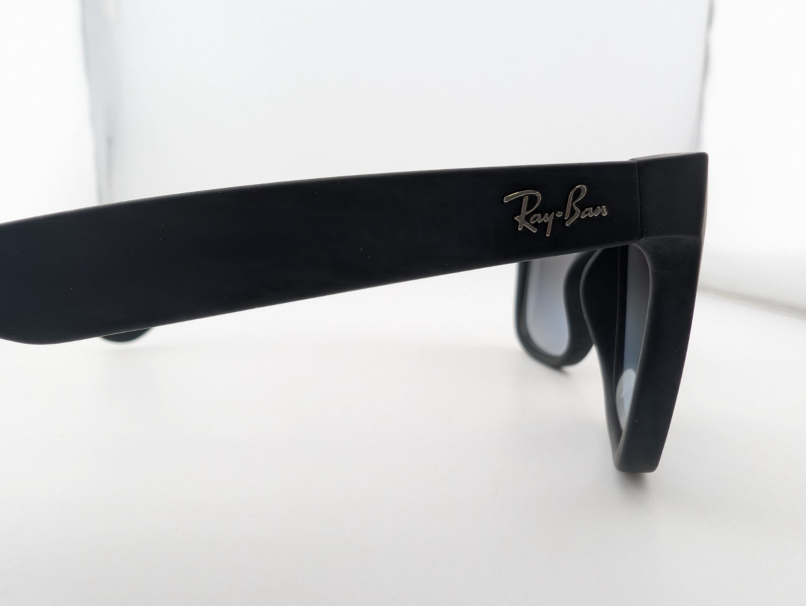 Ray-Ban Sunglasses, Polarized Lenses, Justin RB 4165 622/T3 3P Black, 54-16-145