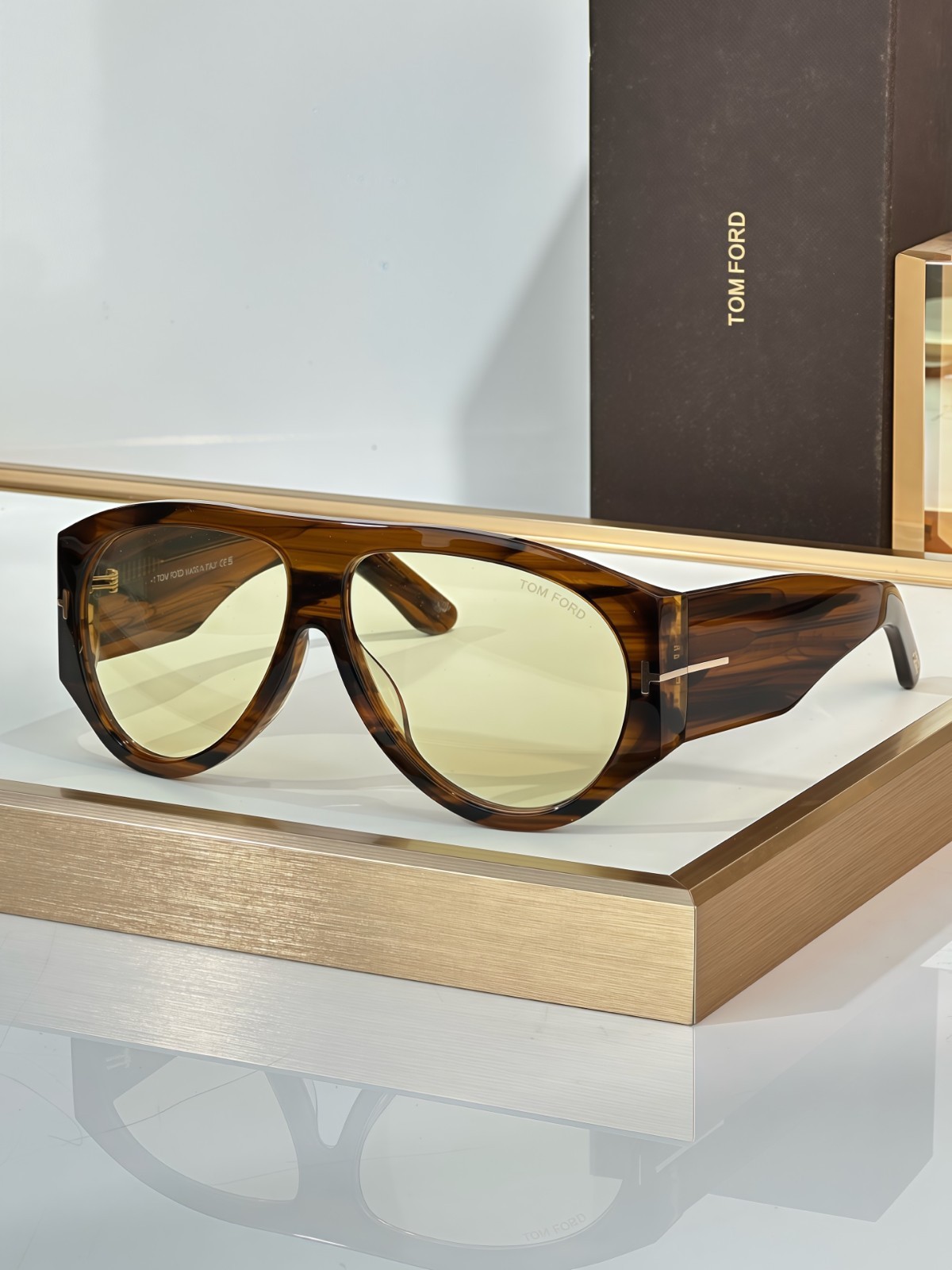 Tom Ford Bronson Sunglass TF1044 Havana/Tea 60-12-140mm New