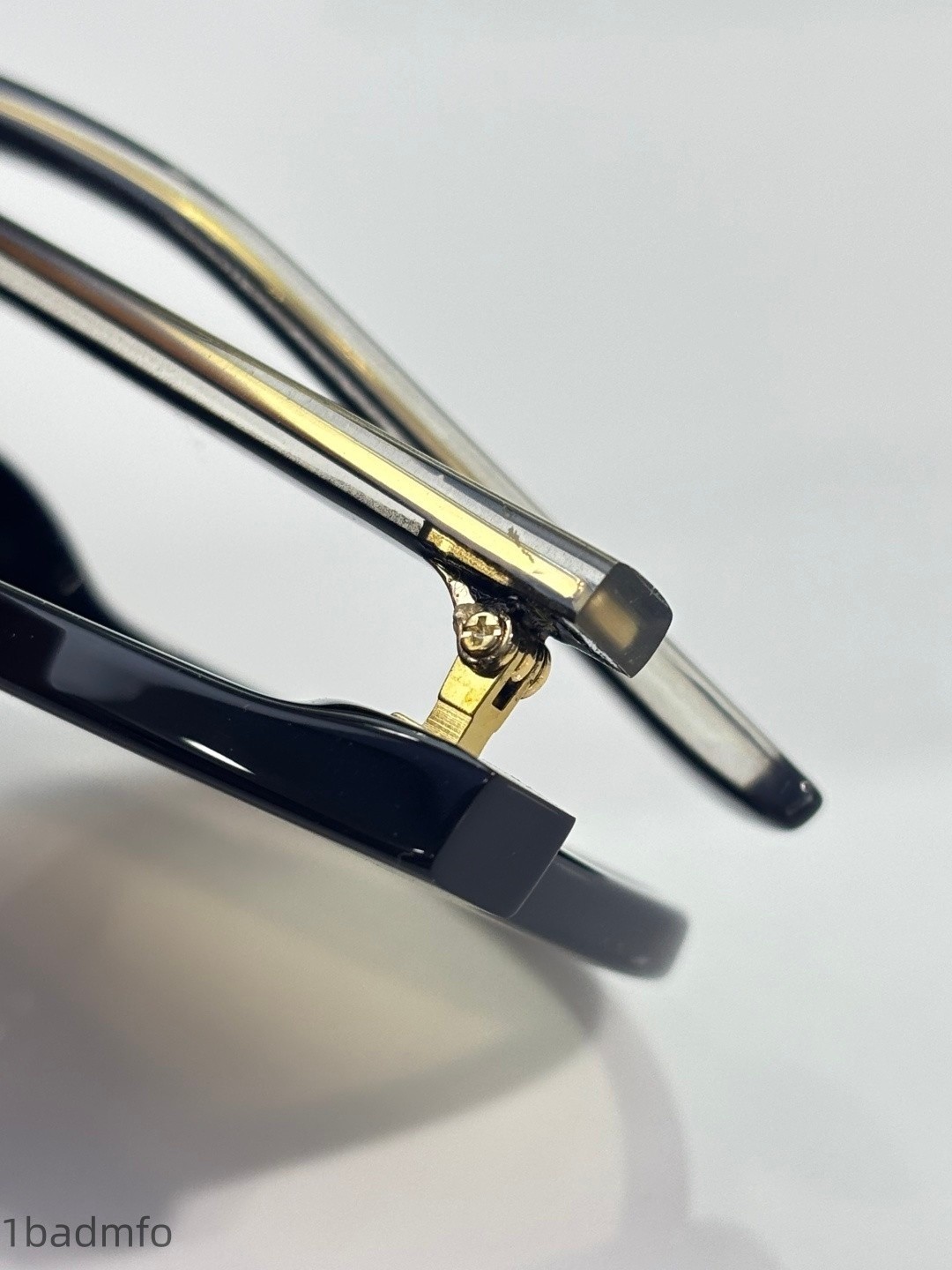 Gucci GG0381SN square black frame gradient brown lens sunglasses 55-19-145