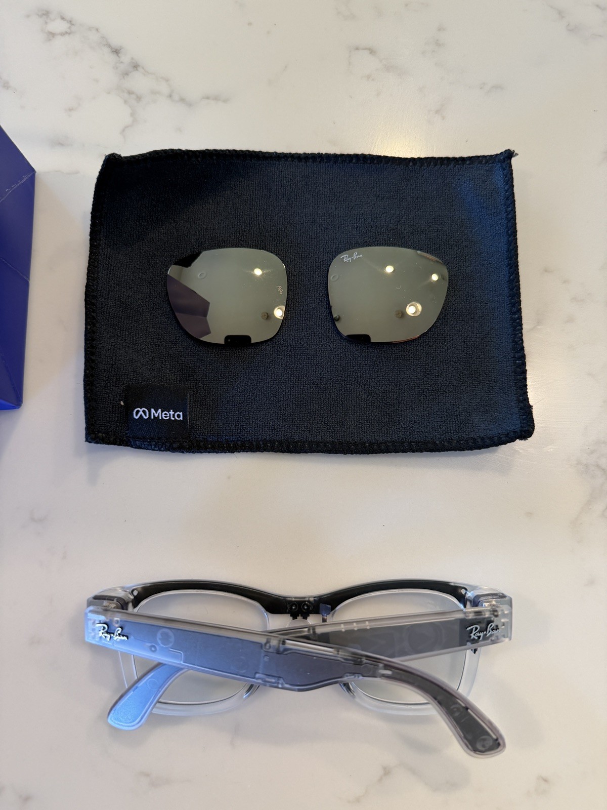 Meta Ray-Ban Smart Glasses – LIMITED EDITION (Gen 2) – Brown Mirror Gold Lens