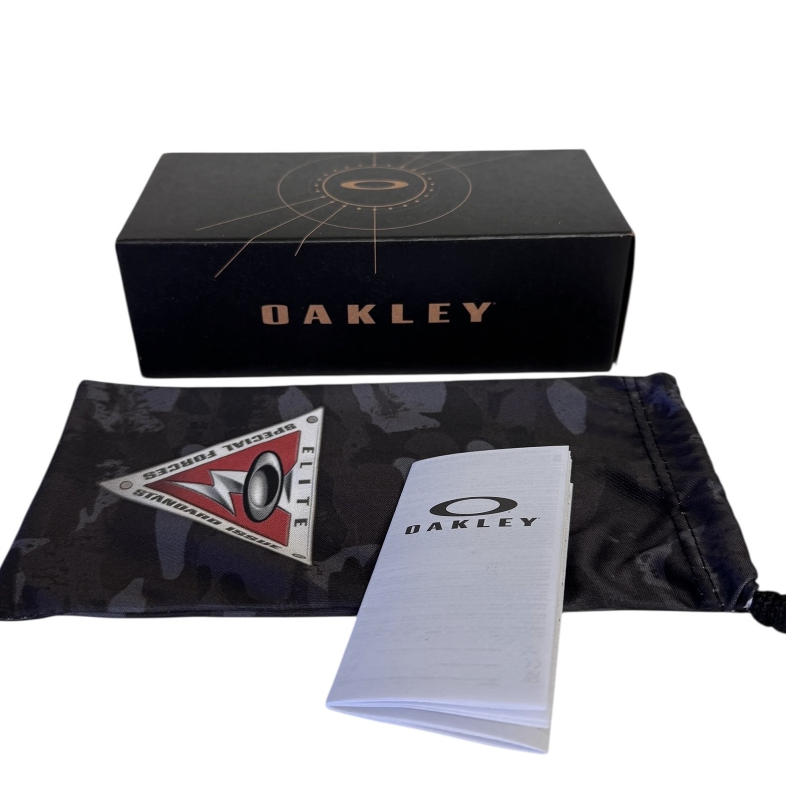 Oakley Standard Issue Straight Jacket Sunglasses Matte Black OO9039-11-013 Pouch