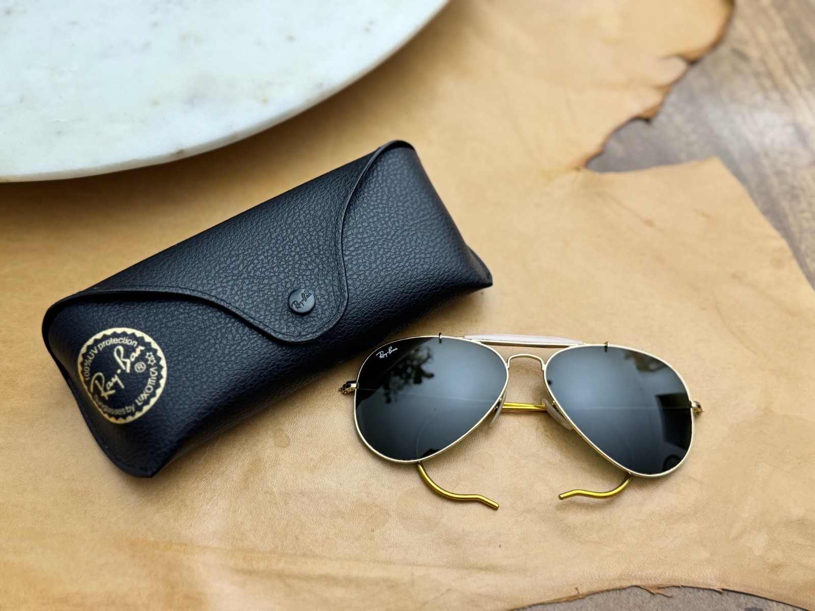 Ray Ban RARE Vintage Aviator RB3030 SZ 58-14 Gold Metal Frames With Green Lenses