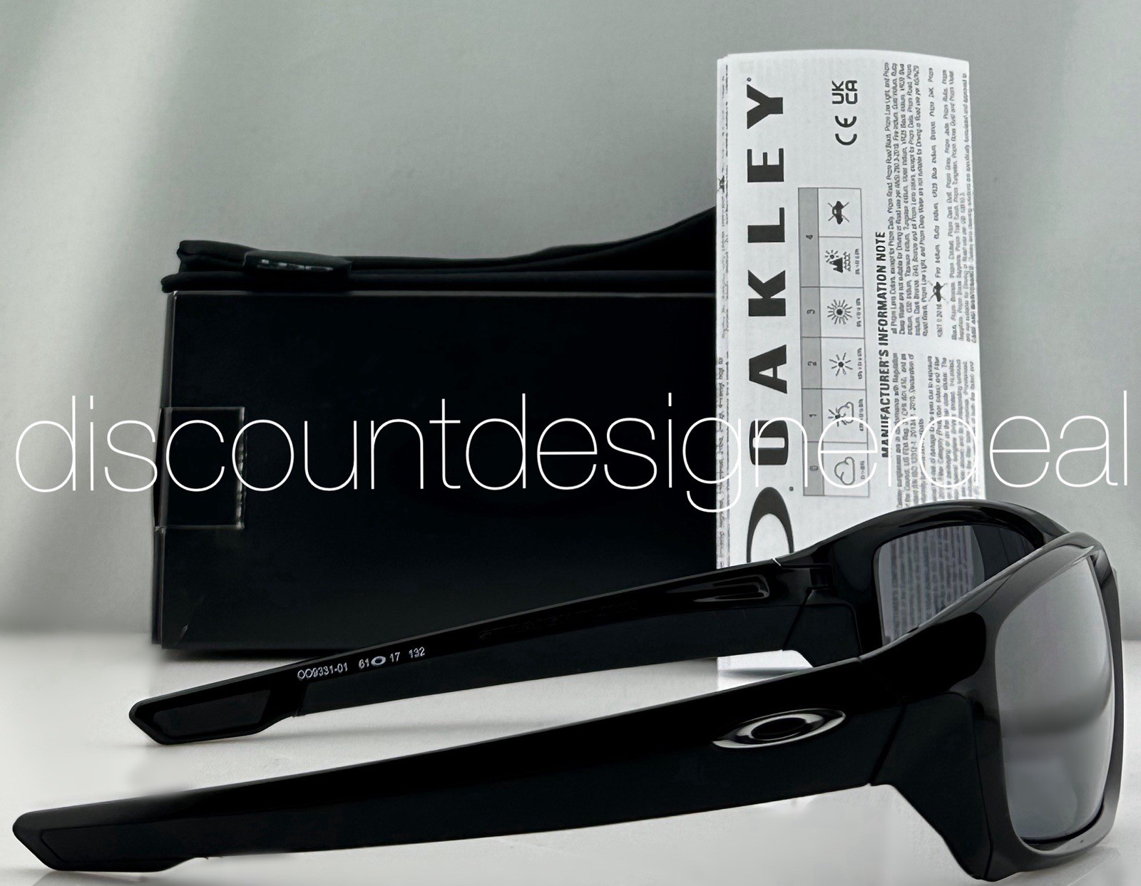 Oakley Men’s Straightlink Sunglasses OO9331-01 Black Frame Gray Lenses 61mm NEW