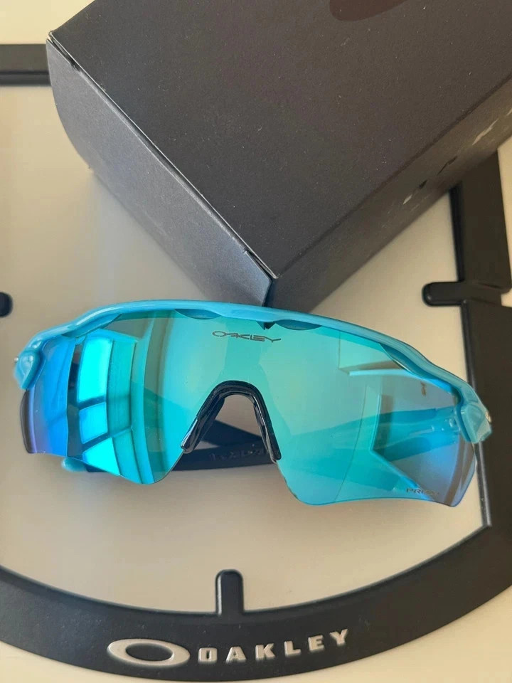 Oakley OO9208 Radar EV Path Sunglasses Blue Frame Prizm Blue Lens Black IN BOX