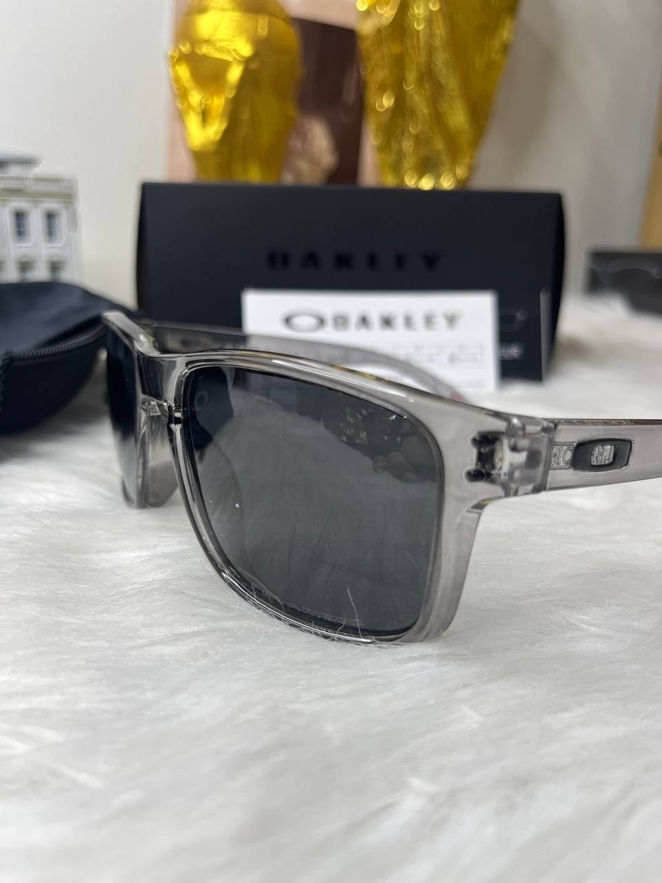 Oakley Holbrook Sunglasses Clear Grey Smoke Frame Polarized Black Lens Sport New