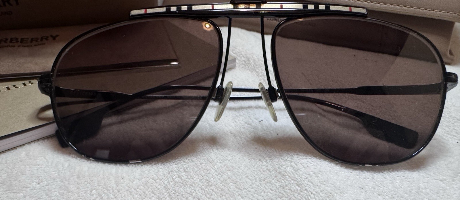 AUTHENTIC BURBERRY Sunglasses B 3121 Square Irregular Black Aviator Check BE3121
