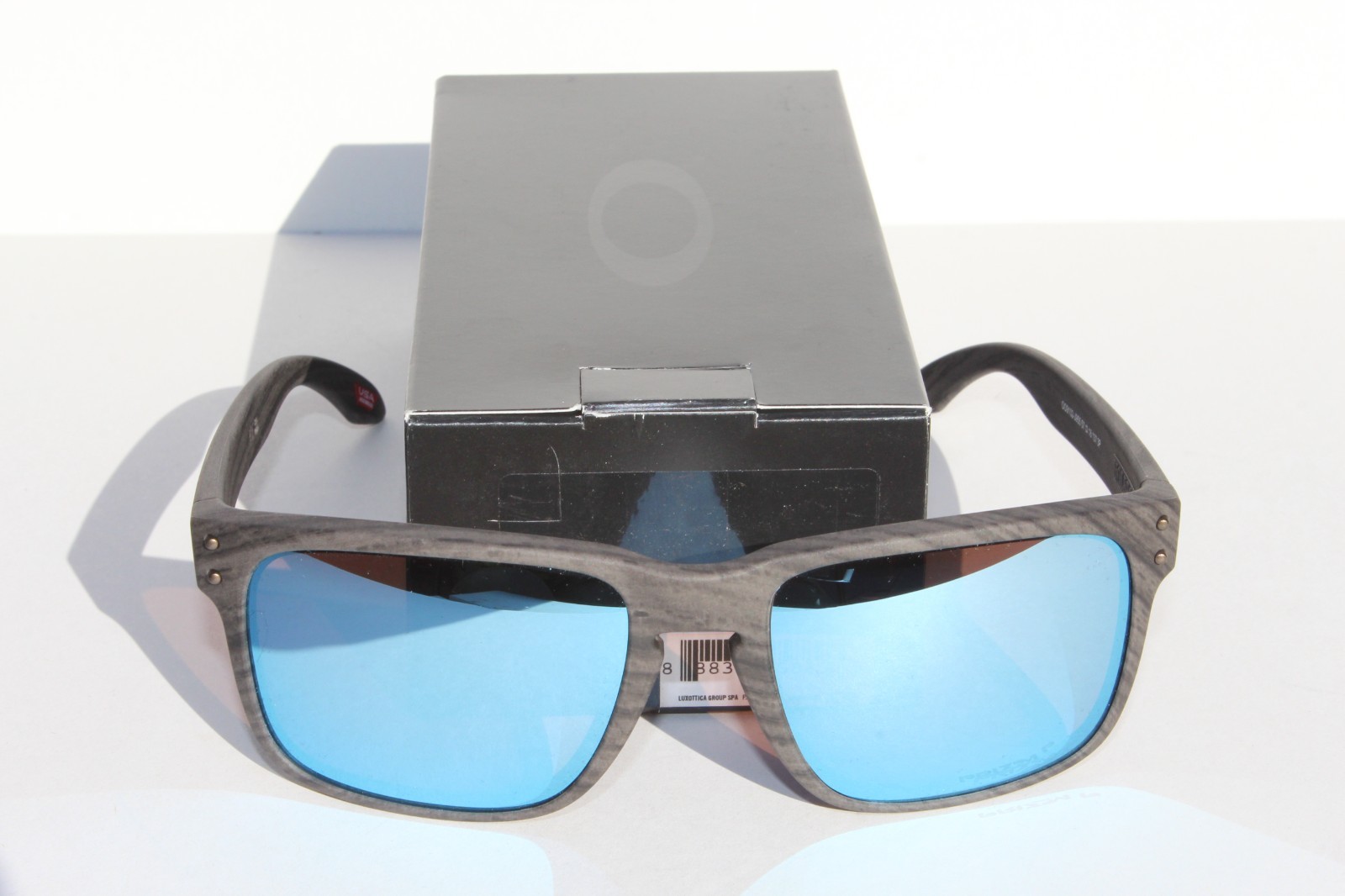 OAKLEY Holbrook POLARIZED Sunglasses Woodgrain/Prizm Deep Water OO9102-J9 NEW