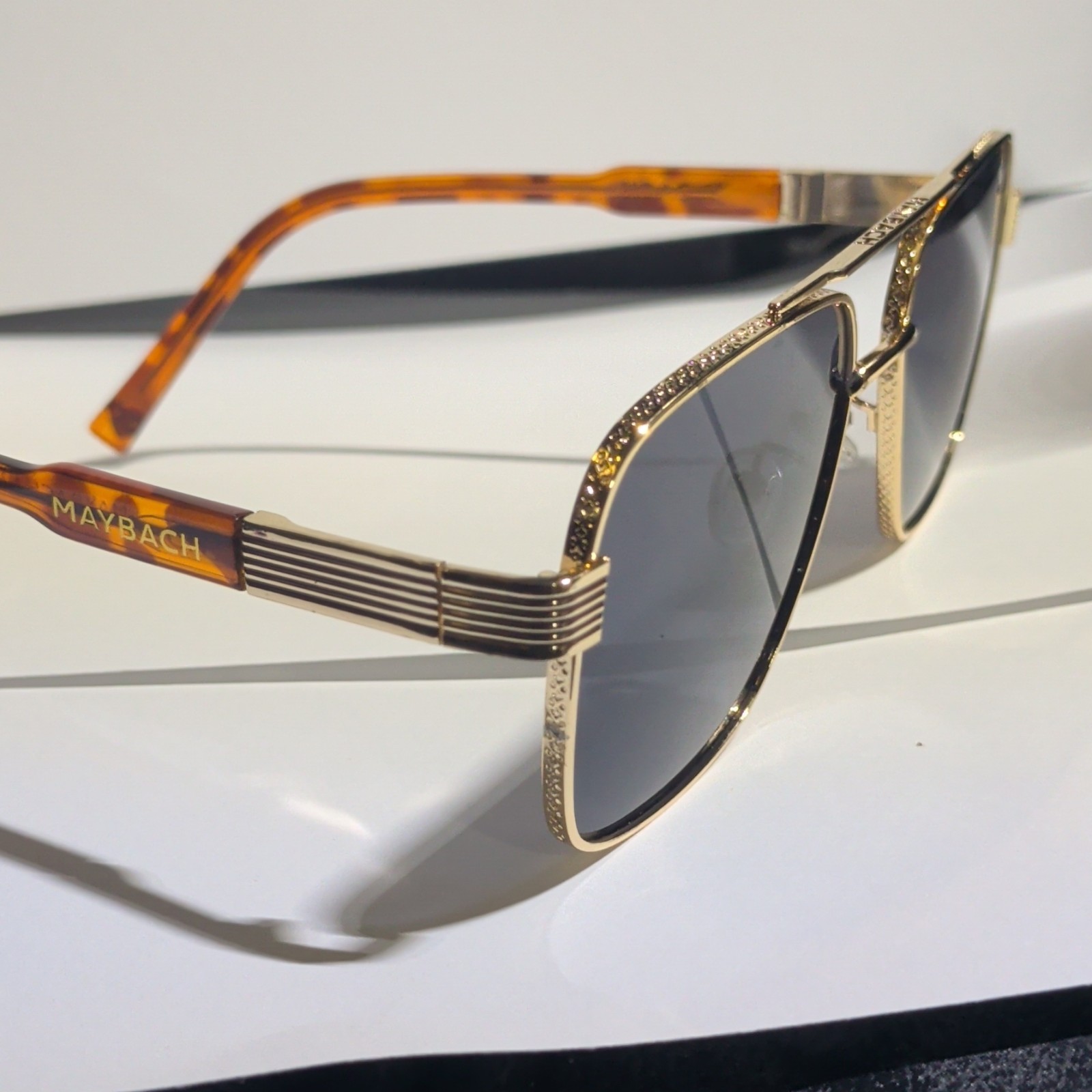 ​MAYBACH The King I Men’s Luxury Sunglasses Gold Frame Brown Gradient UV400
