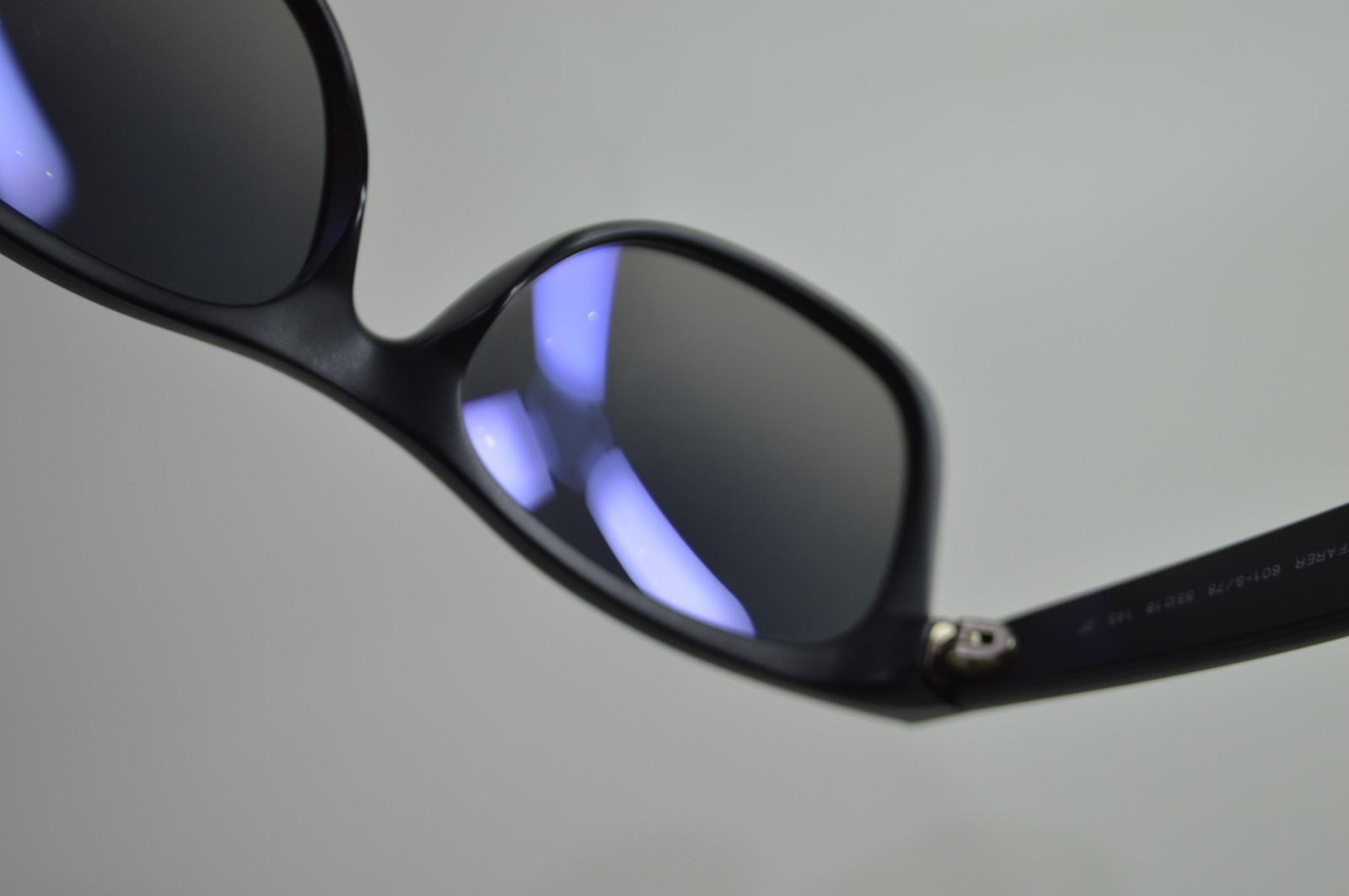 Ray-Ban New Wayfarer RB2132 Sunglasses Blue Lens MADE IN ITALY