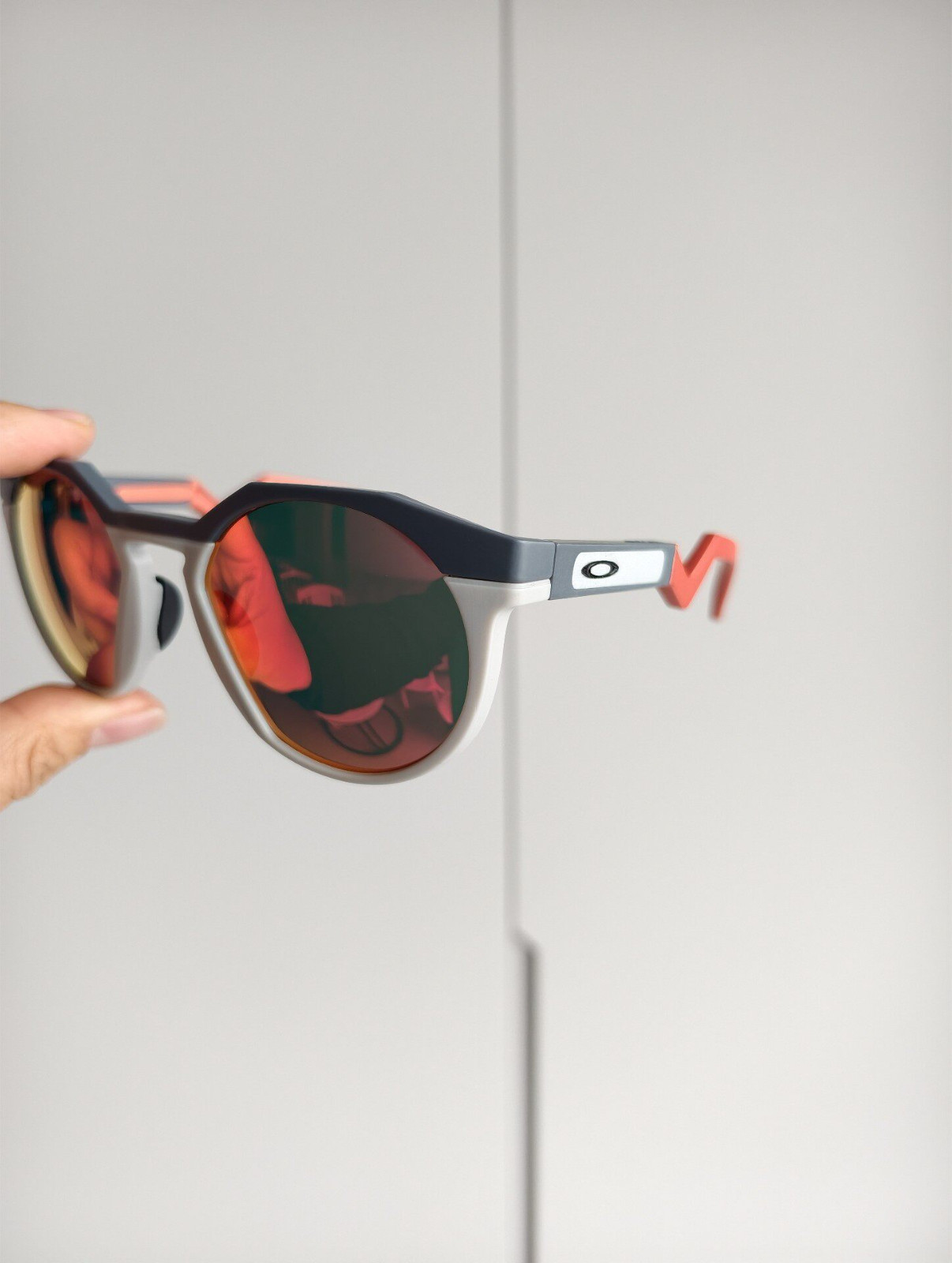 Oakley HSTN 009242 Sunglasses Matte Frame PRIZM Red Lens Sports Vintage