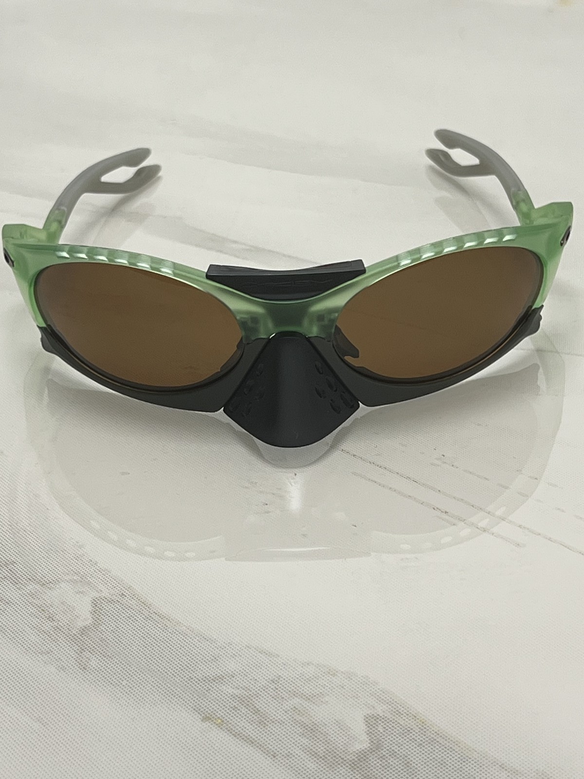 Oakley PLANTARIS Sunglasses OO9437-0363 Matte Transparent Fern W/ PRIZM Tungsten