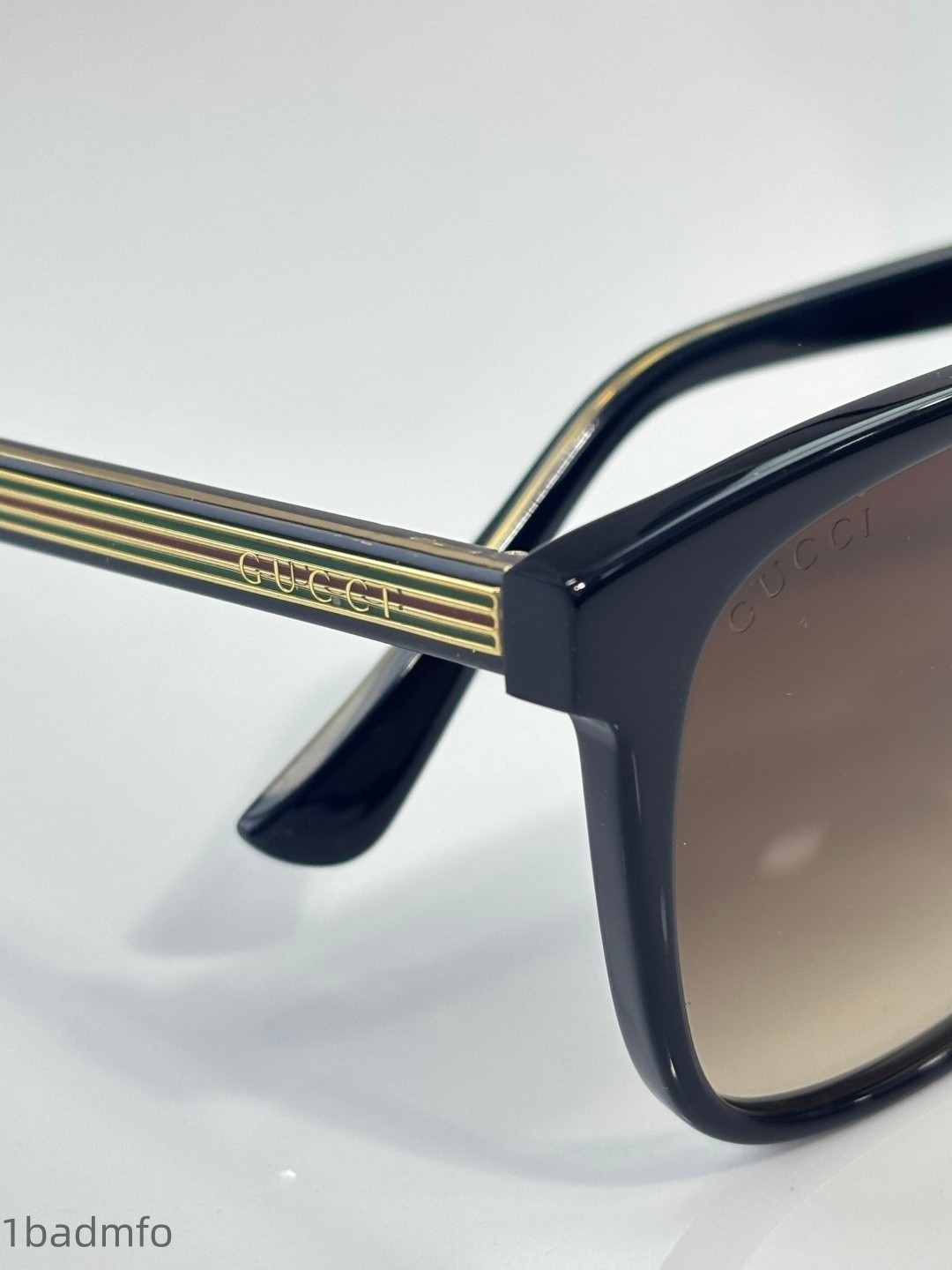Gucci GG0381SN square black frame gradient brown lens sunglasses 55-19-145