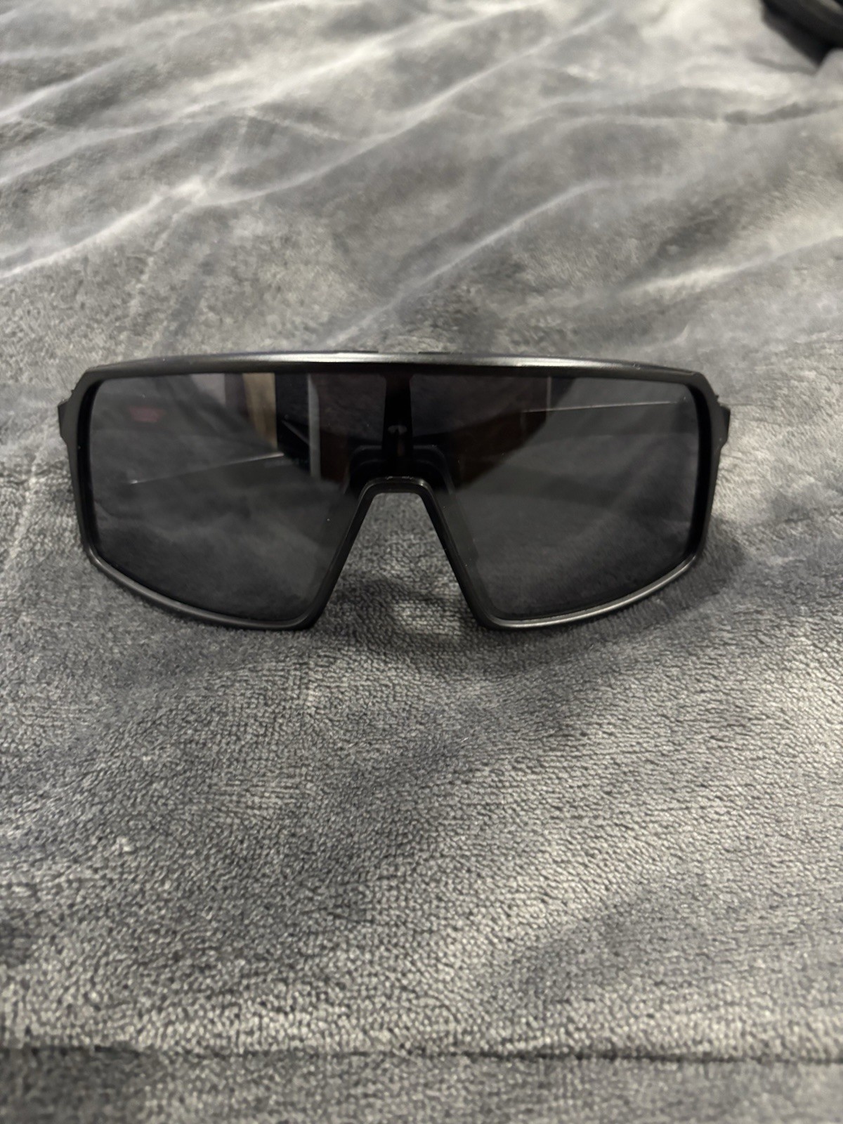 Oakley OO9406 Sutro Rectangular Men’s Sunglasses – Black
