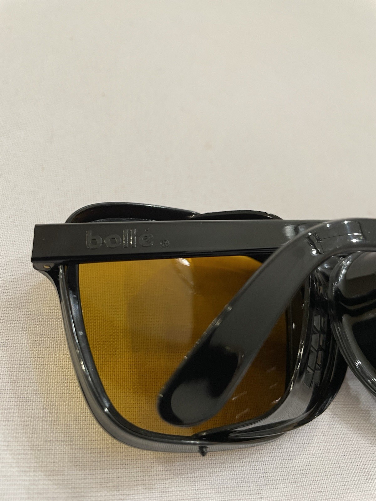 Bolle France Sport Aviator Vintage Black Mustard Frame Sunglasses Side Shields
