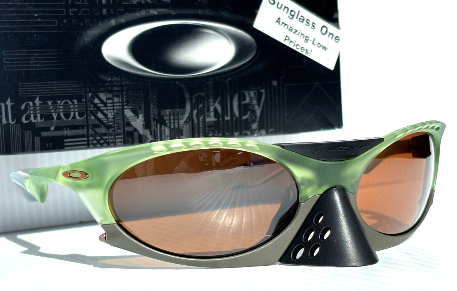 NEW Oakley PLANTARIS Matte Transparent Fern PRIZM Tungsten Lens Sunglass 9437-03
