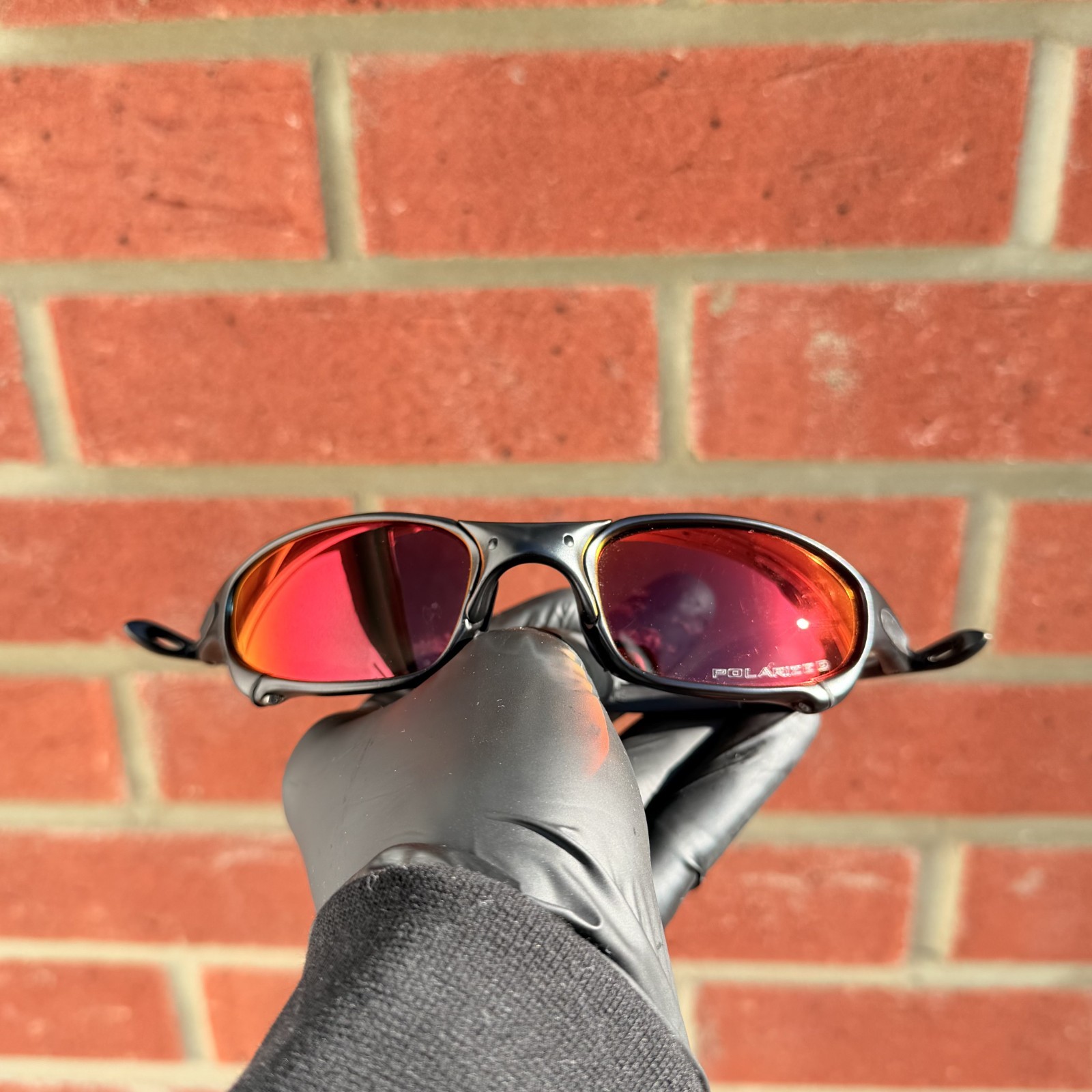 Vintage Oakley Juliet Carbon X-Metal Polarized Sunglasses Red Lens Black Frames