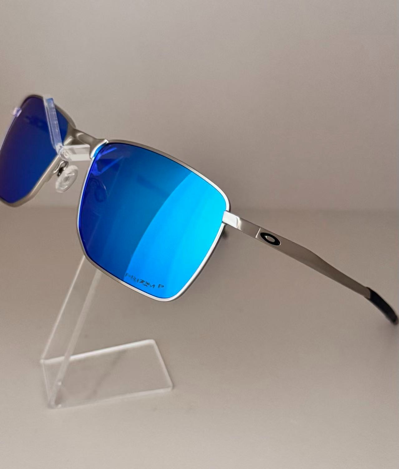 Oakley Ejector OO4142 Silver FramePRIZM* Green Lens Sunglasses