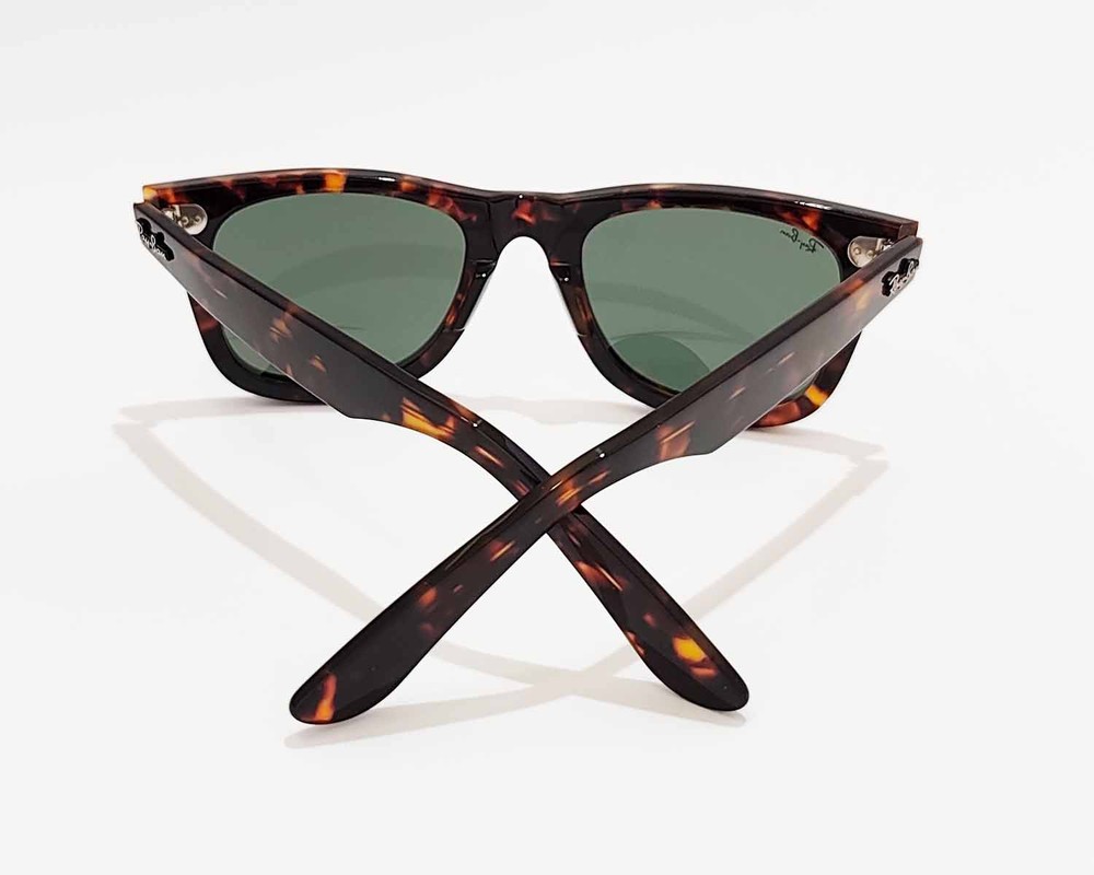 Ray-Ban RB2140 Original Wayfarer Classic Tortoise Frame Green Lens Unisex 50mm
